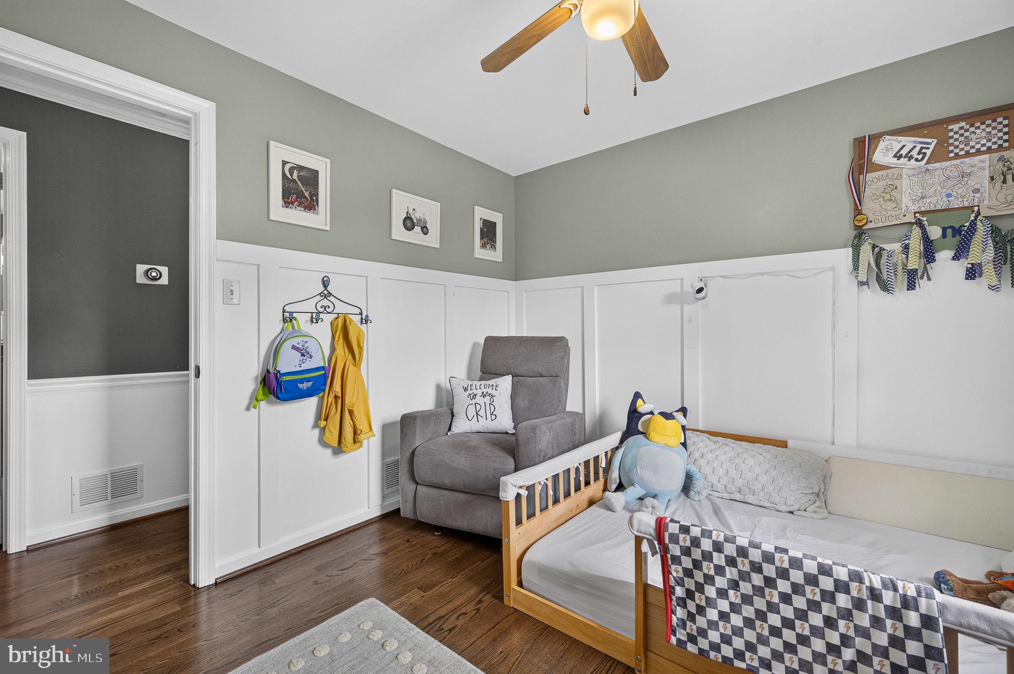 MOUNTAIN VIEW - Residential