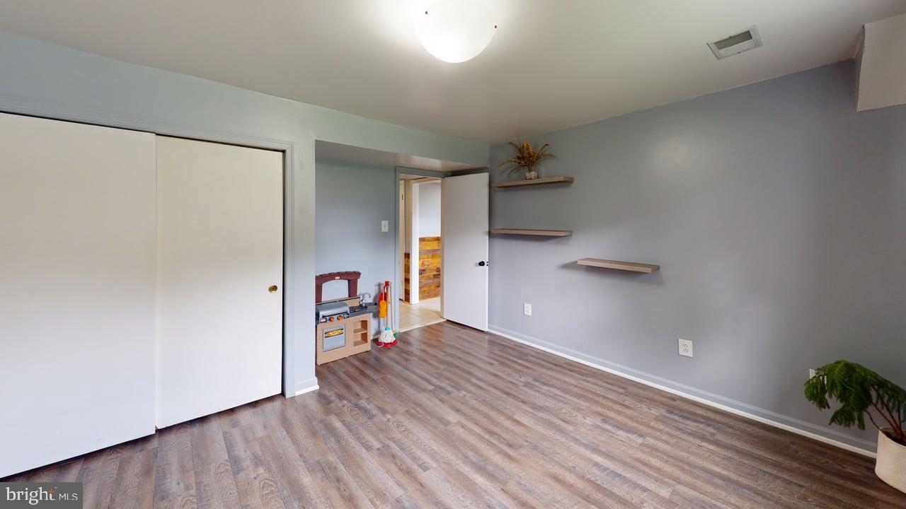 MOUNTAIN VIEW - Residential