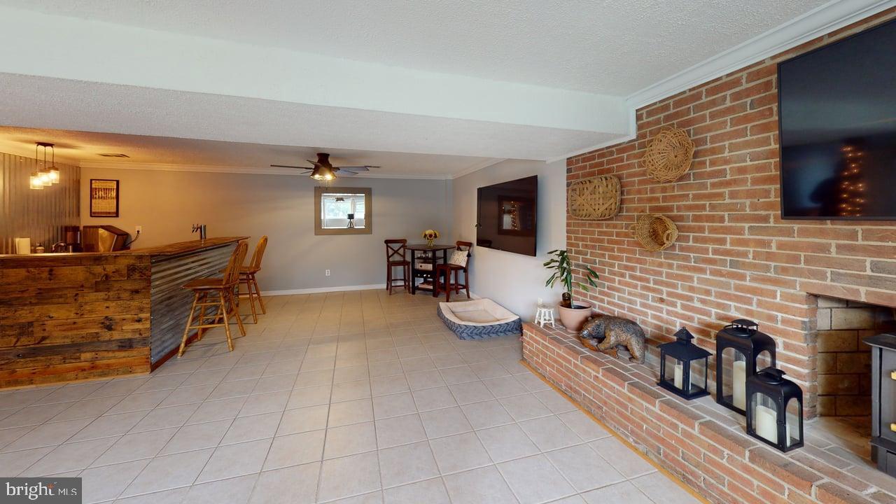 MOUNTAIN VIEW - Residential