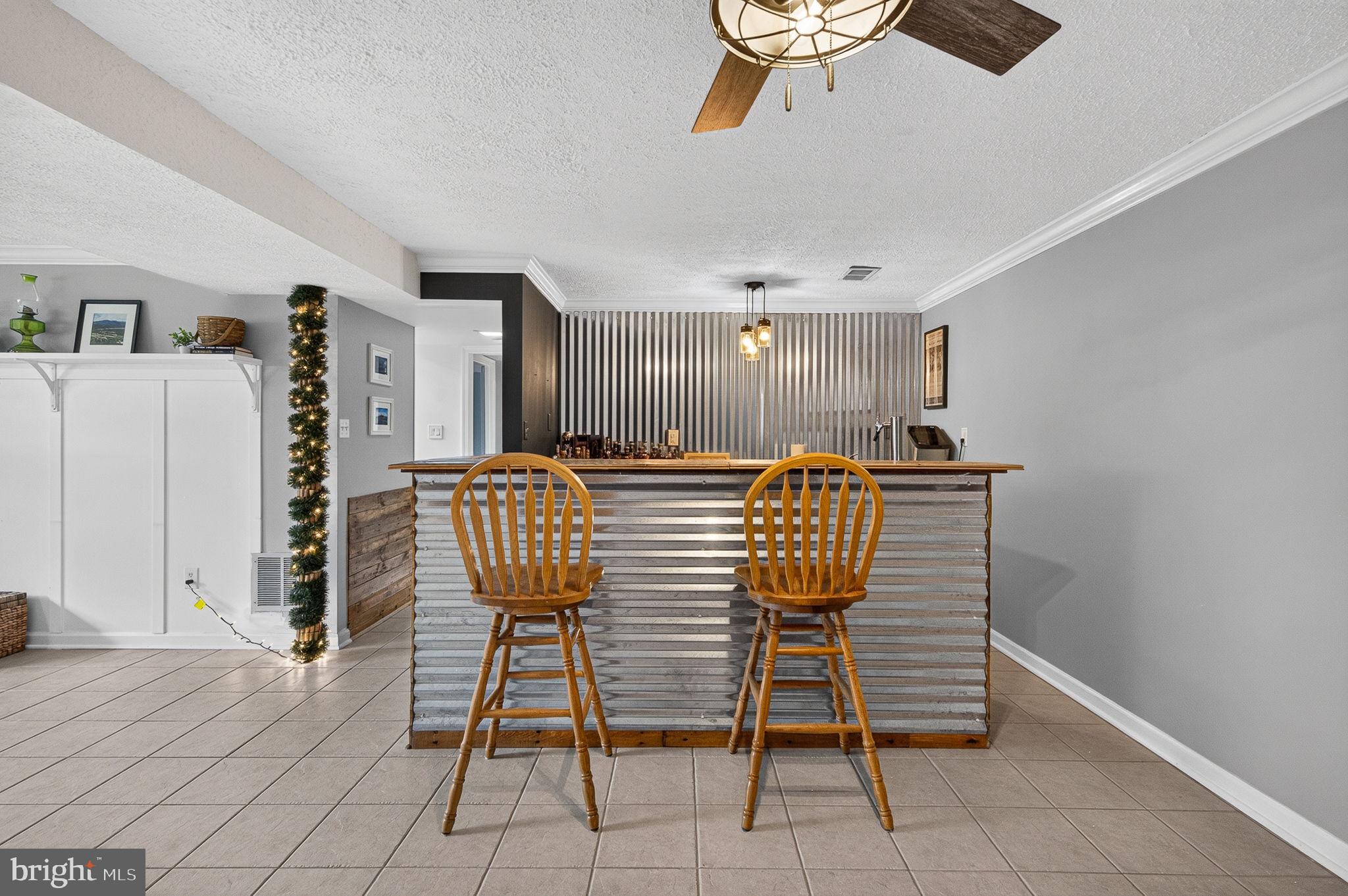 MOUNTAIN VIEW - Residential