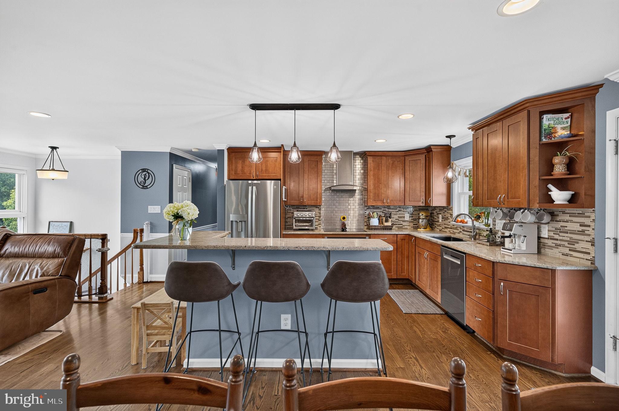 MOUNTAIN VIEW - Residential