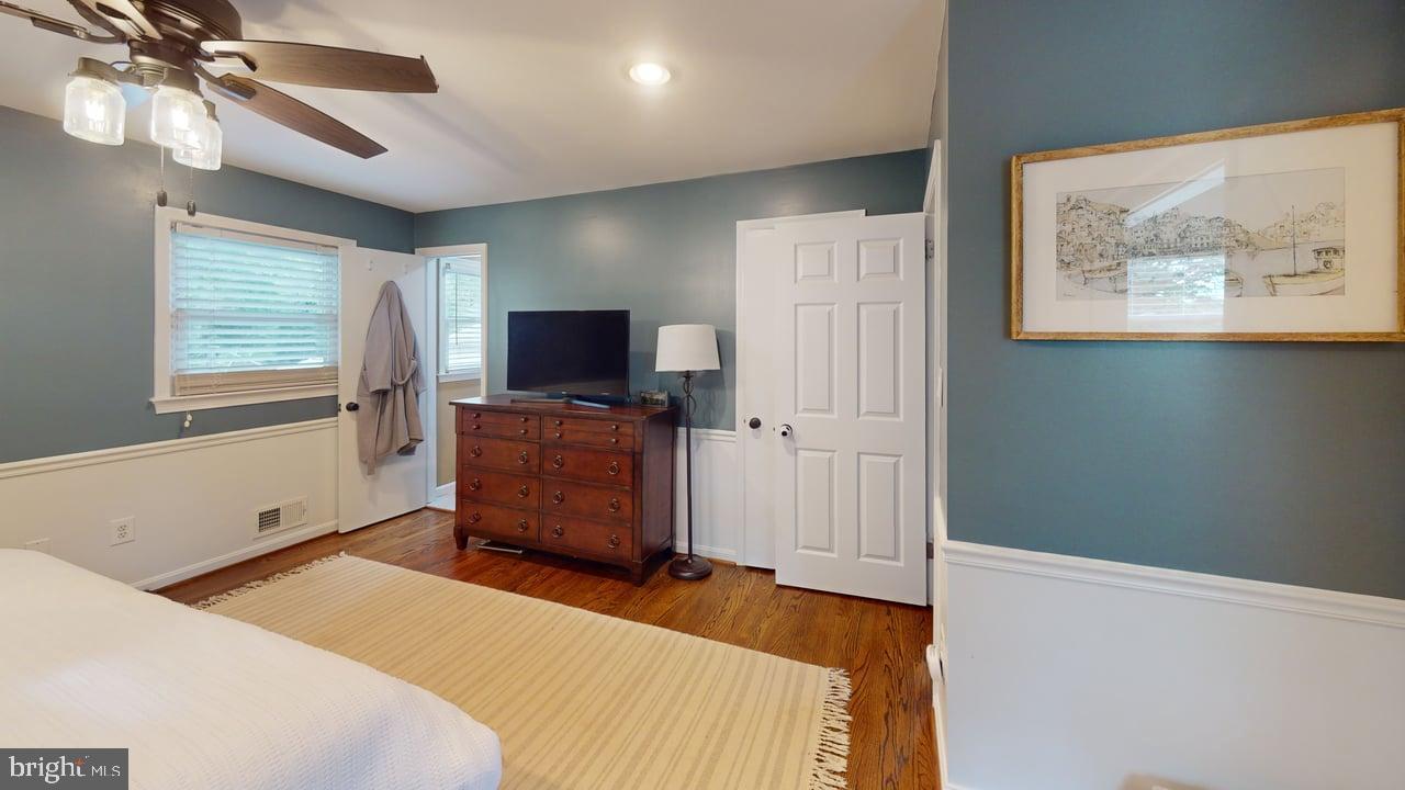 MOUNTAIN VIEW - Residential