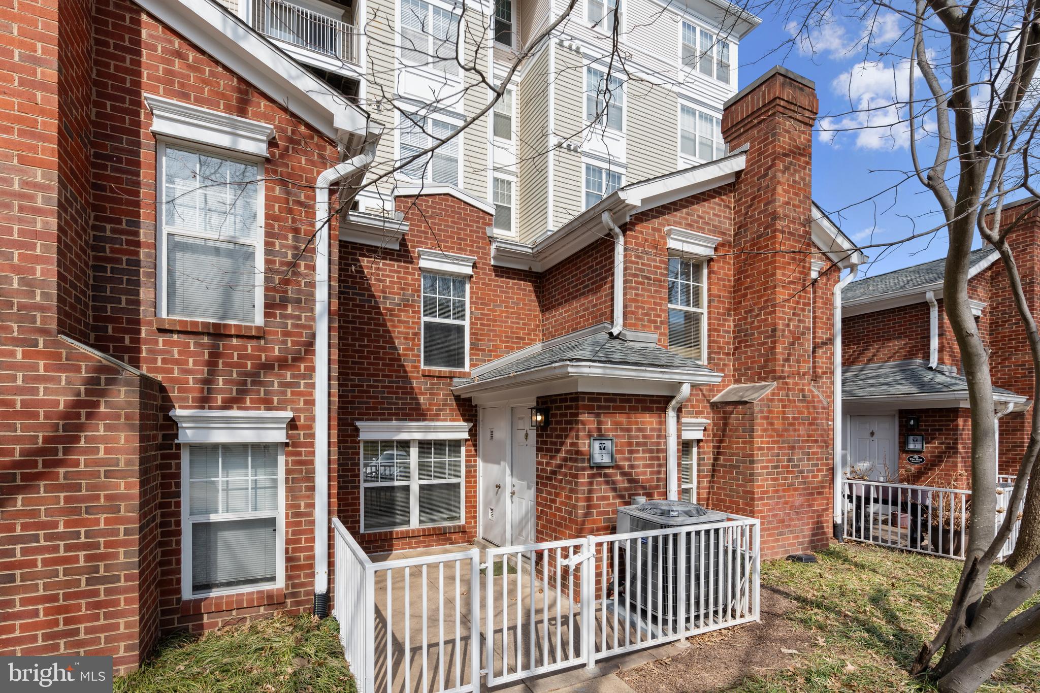 LILLIAN COURT AT TYSONS - Residential