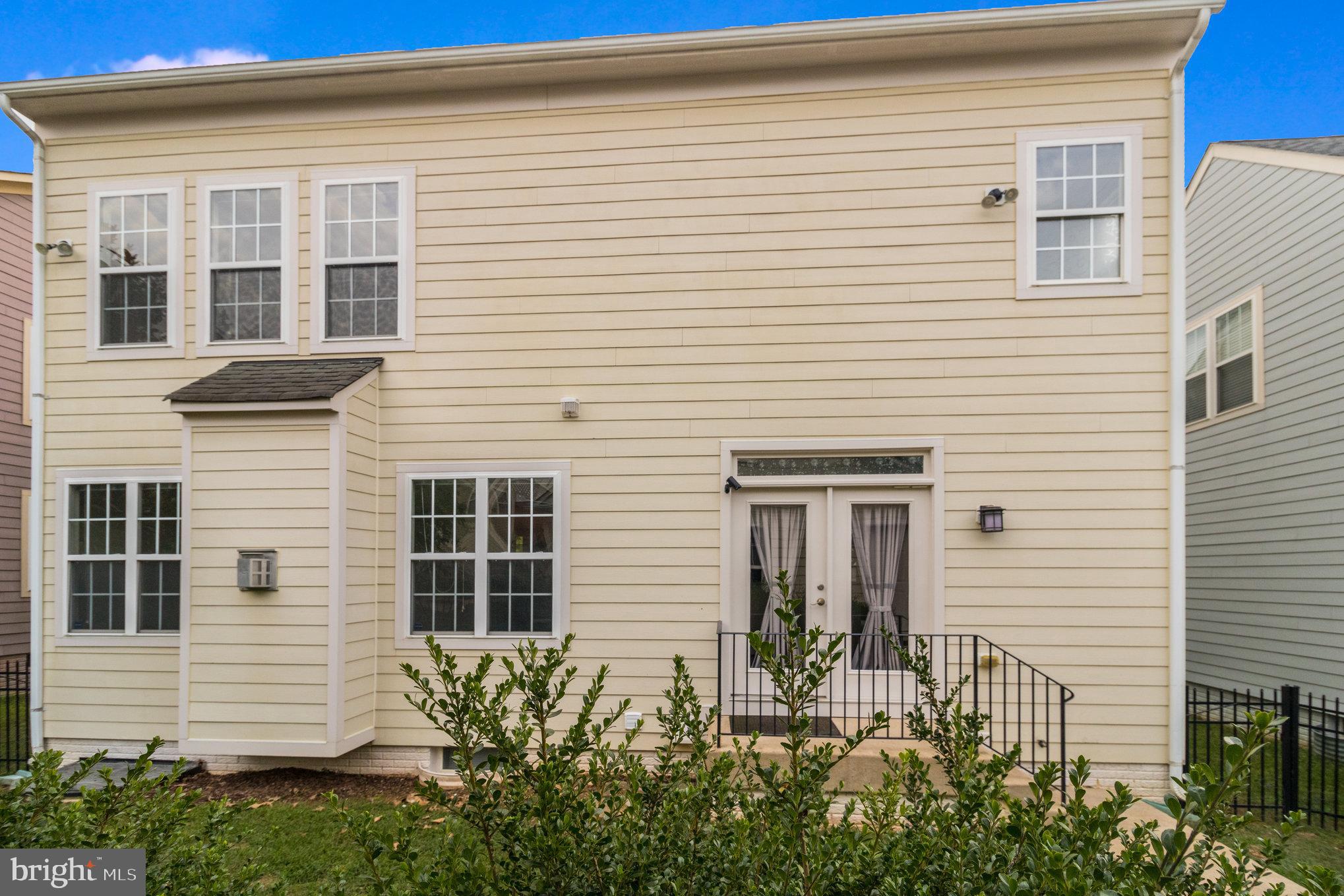 VILLAGE OF IDLEWILD - Residential