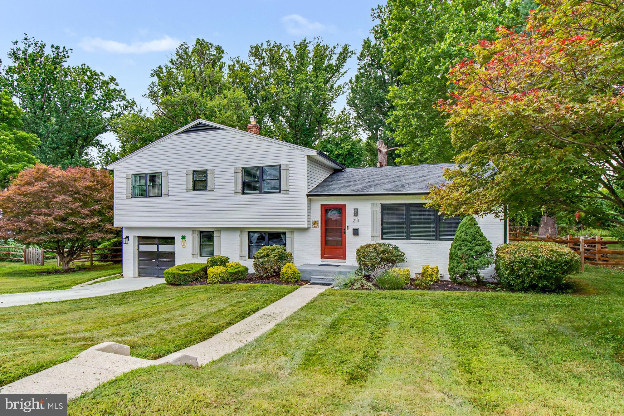 WATERFORD - Residential