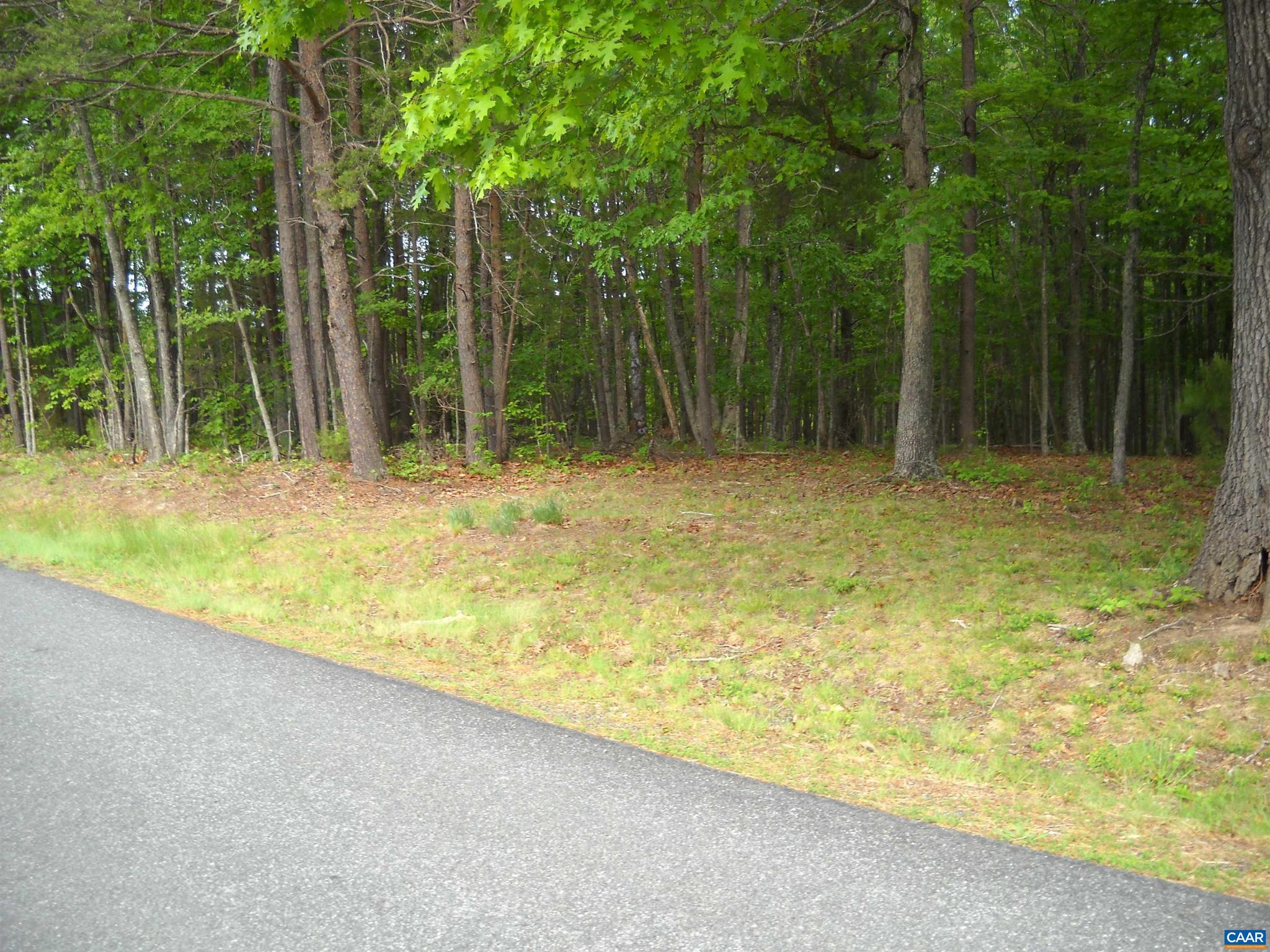 Attractively treed 5 acre building parcel with frontage and views.  Approximately 3 miles from Fork Union - First Offering $79,500