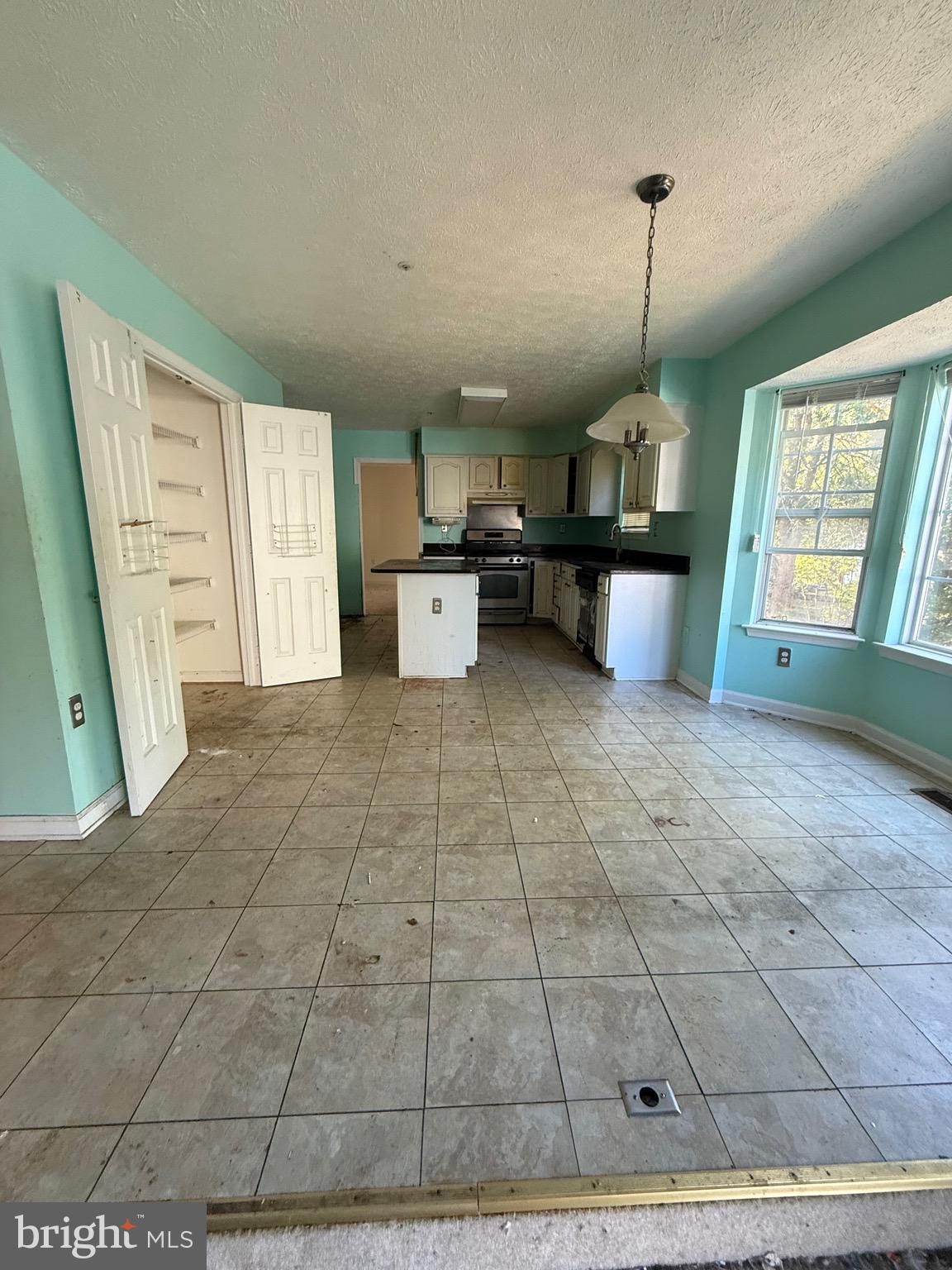 MITCHELLVILLE EAST - Residential