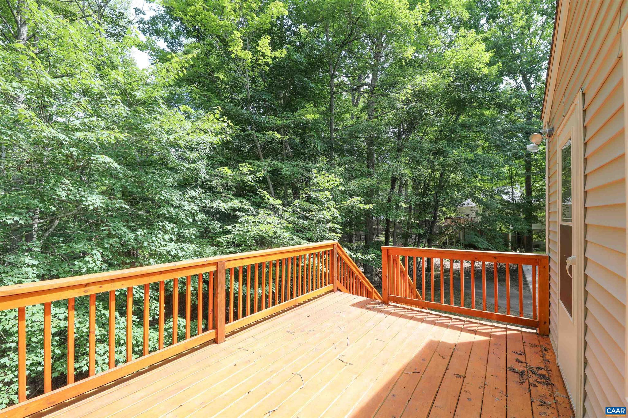 LAKE MONTICELLO - Residential