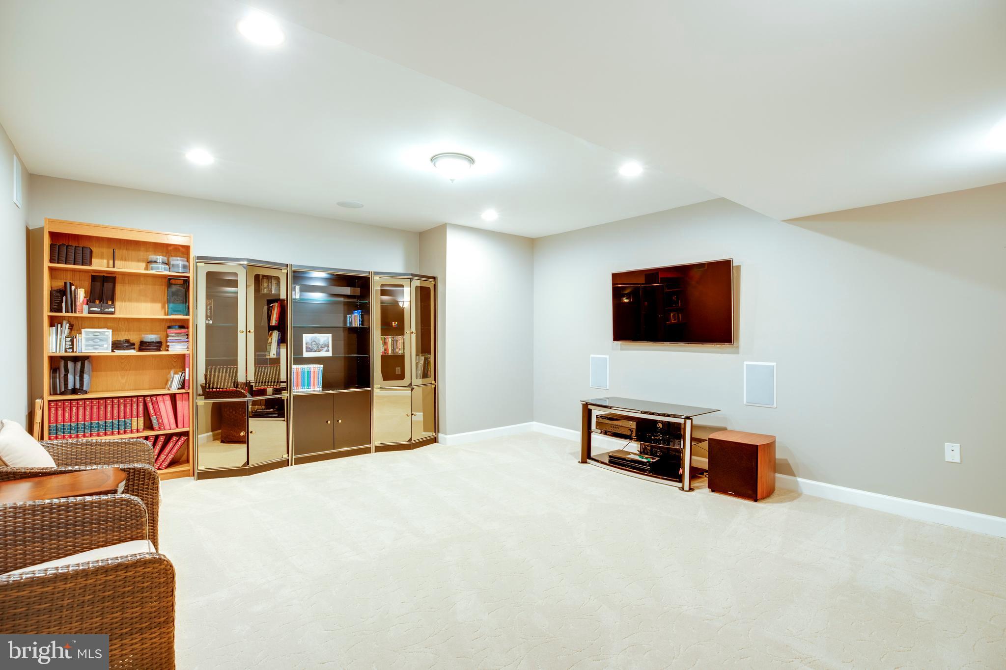 BELL AIR ESTATES - Residential