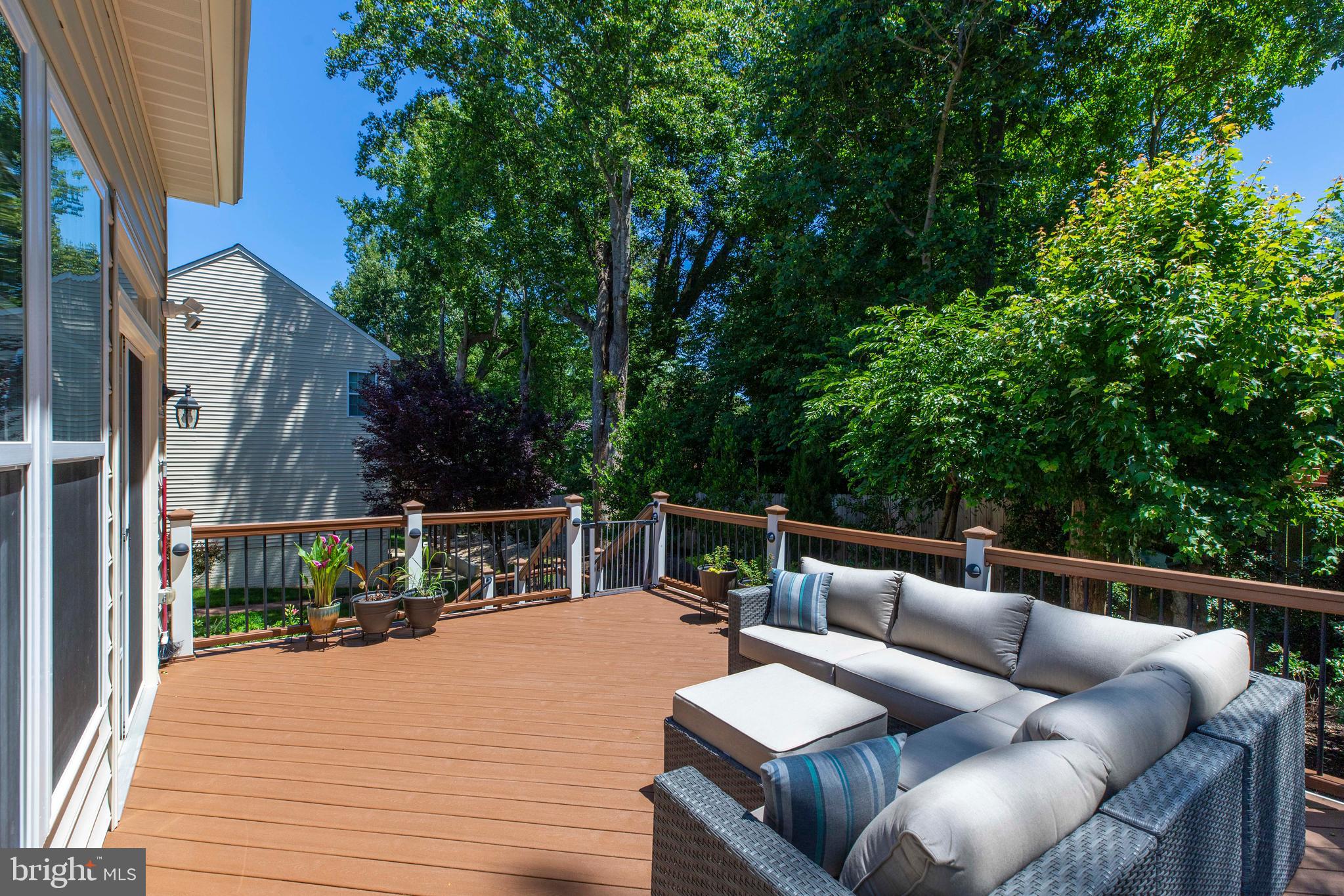 BELL AIR ESTATES - Residential
