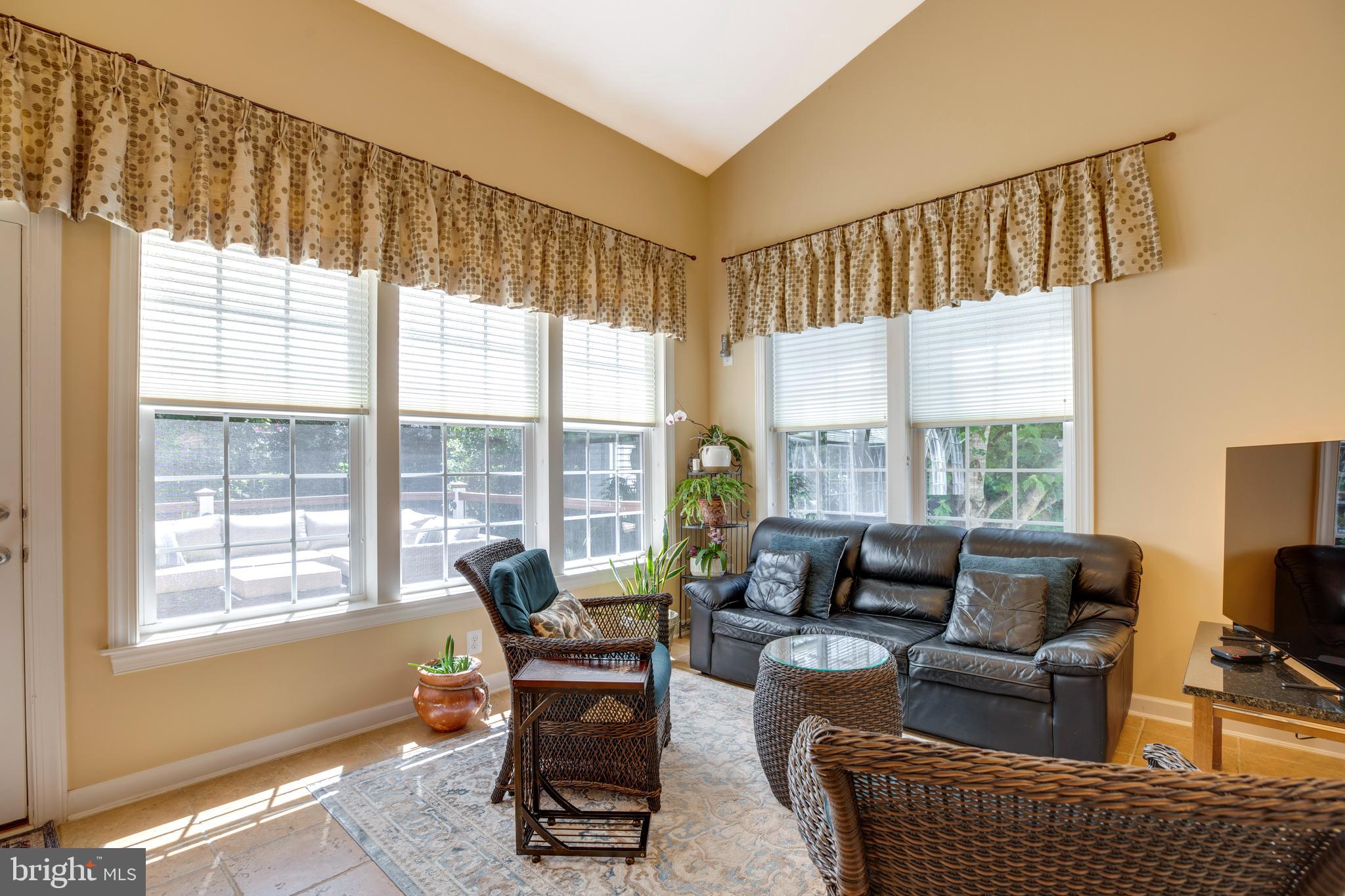 BELL AIR ESTATES - Residential