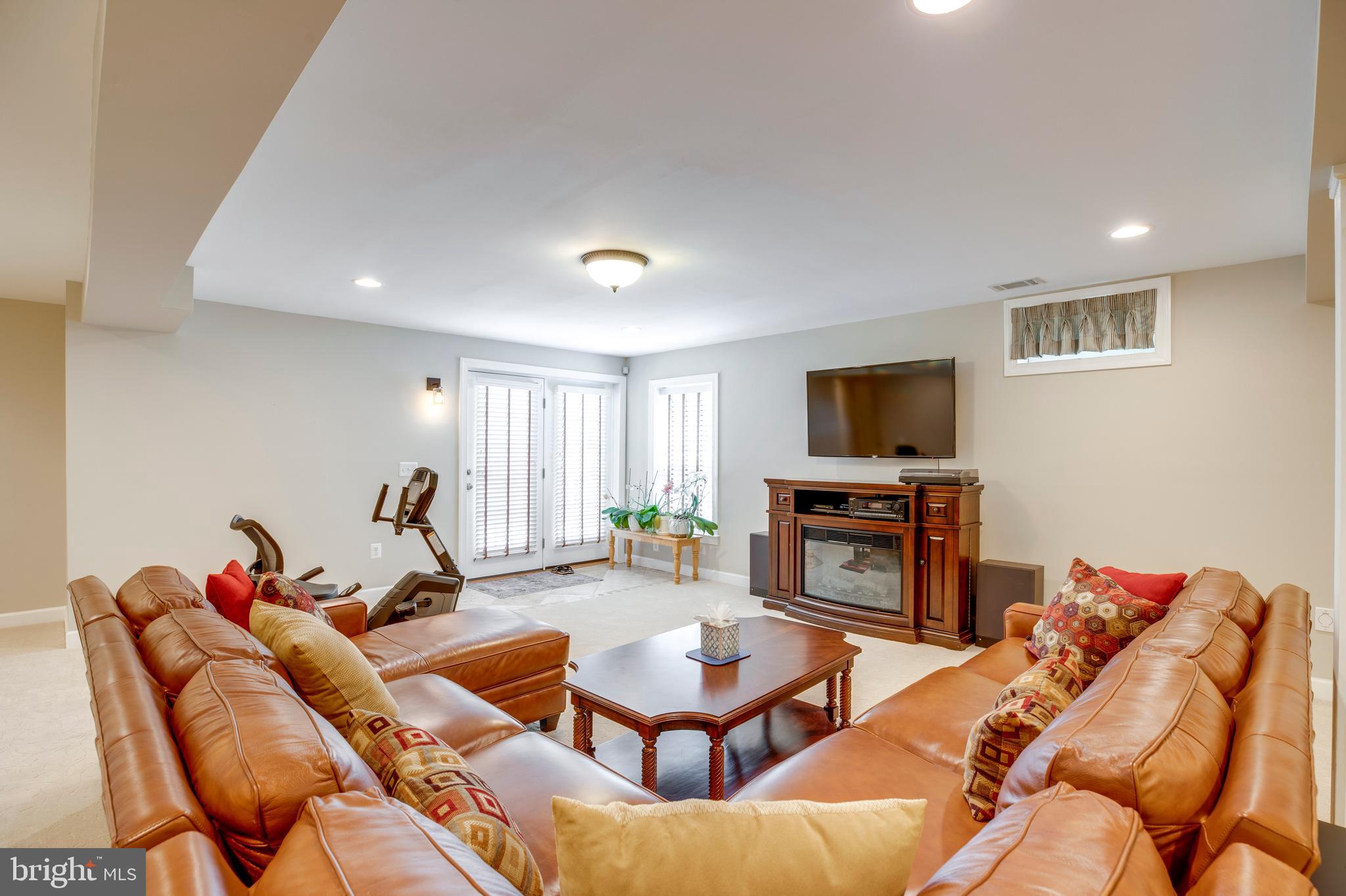 BELL AIR ESTATES - Residential
