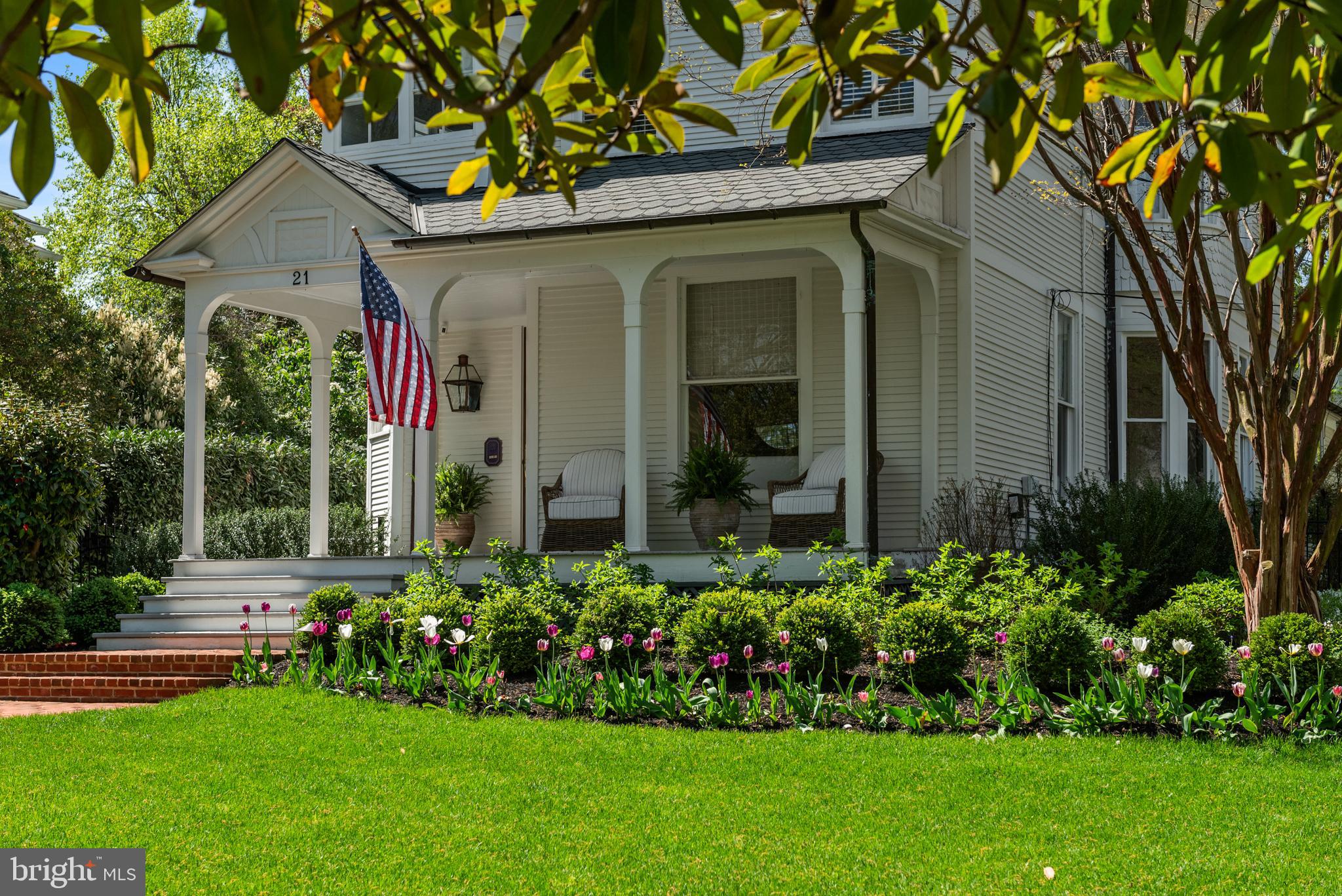 MURRAY HILL - Residential