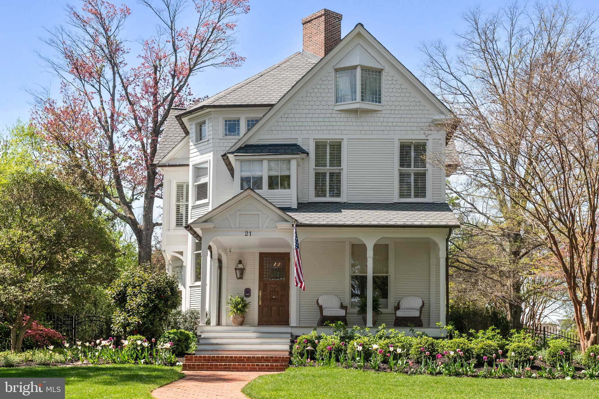 MURRAY HILL - Residential