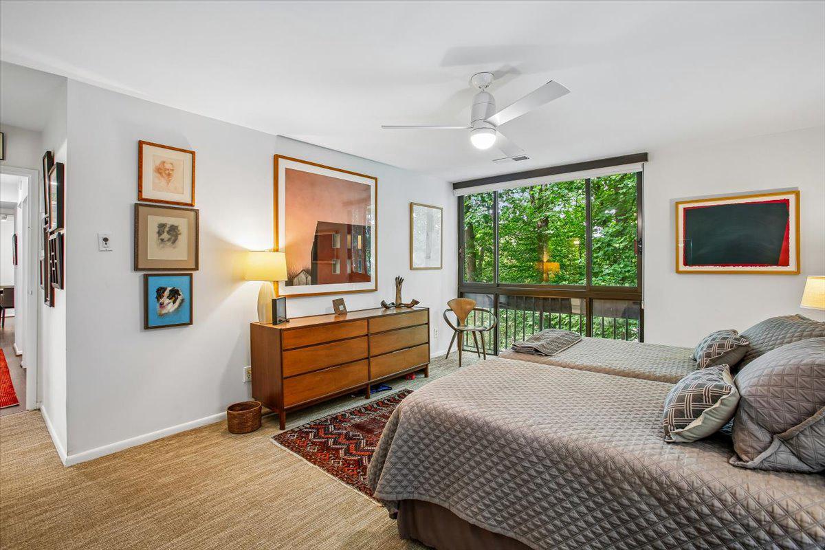SUMNER VILLAGE - Residential