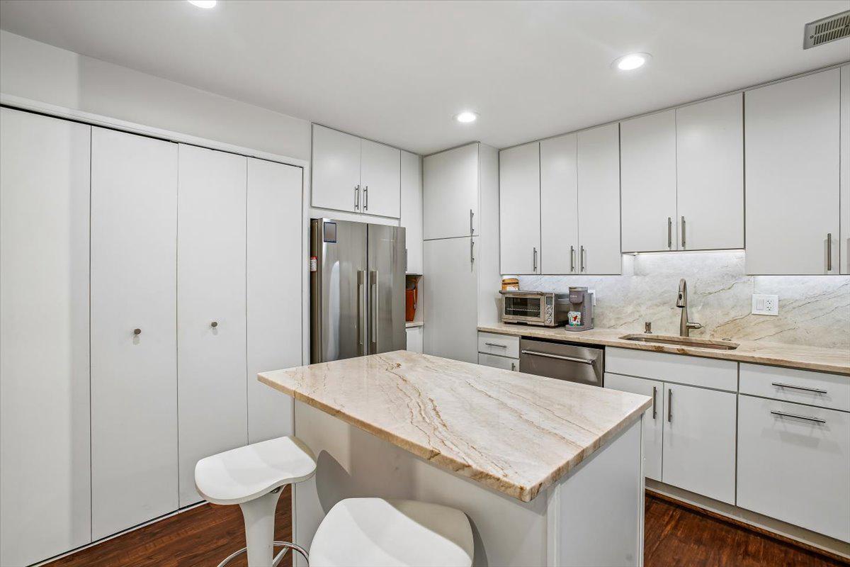 SUMNER VILLAGE - Residential