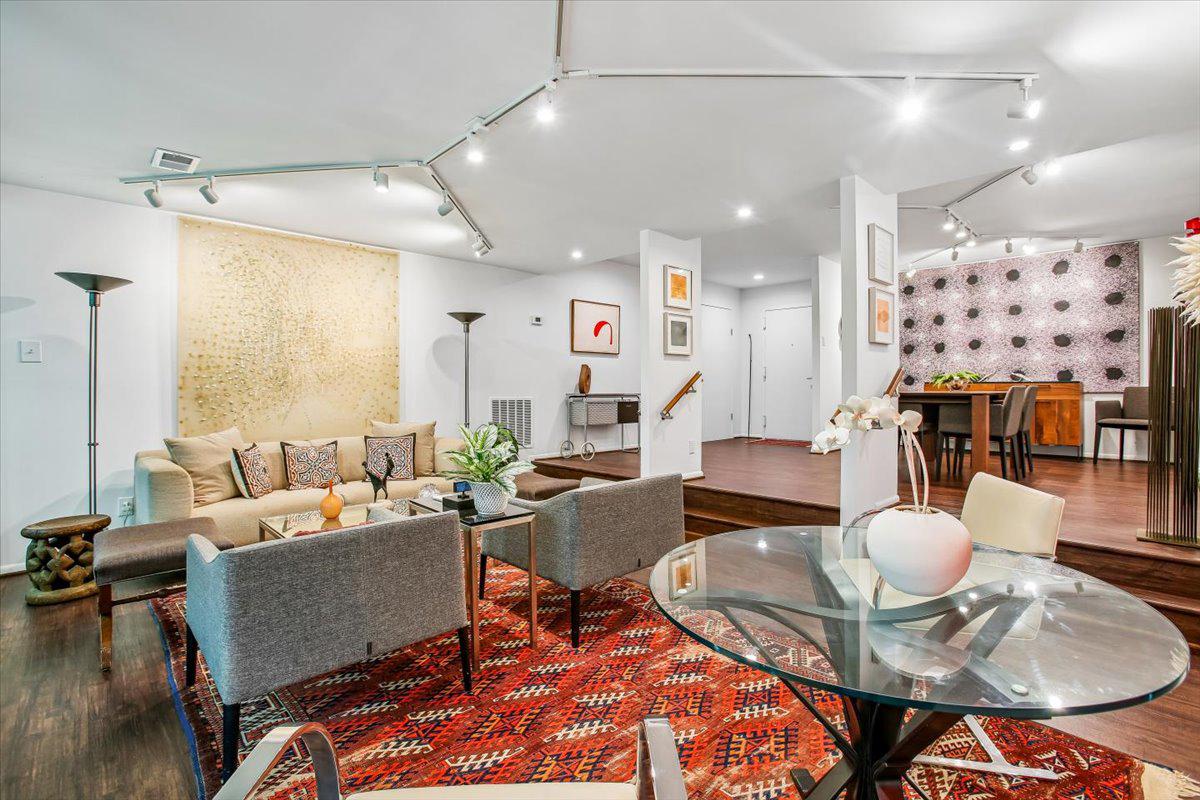 SUMNER VILLAGE - Residential