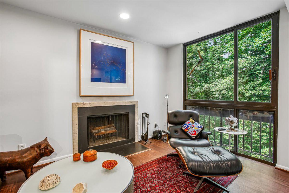 SUMNER VILLAGE - Residential