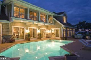 CAPTAINS HILL - Residential