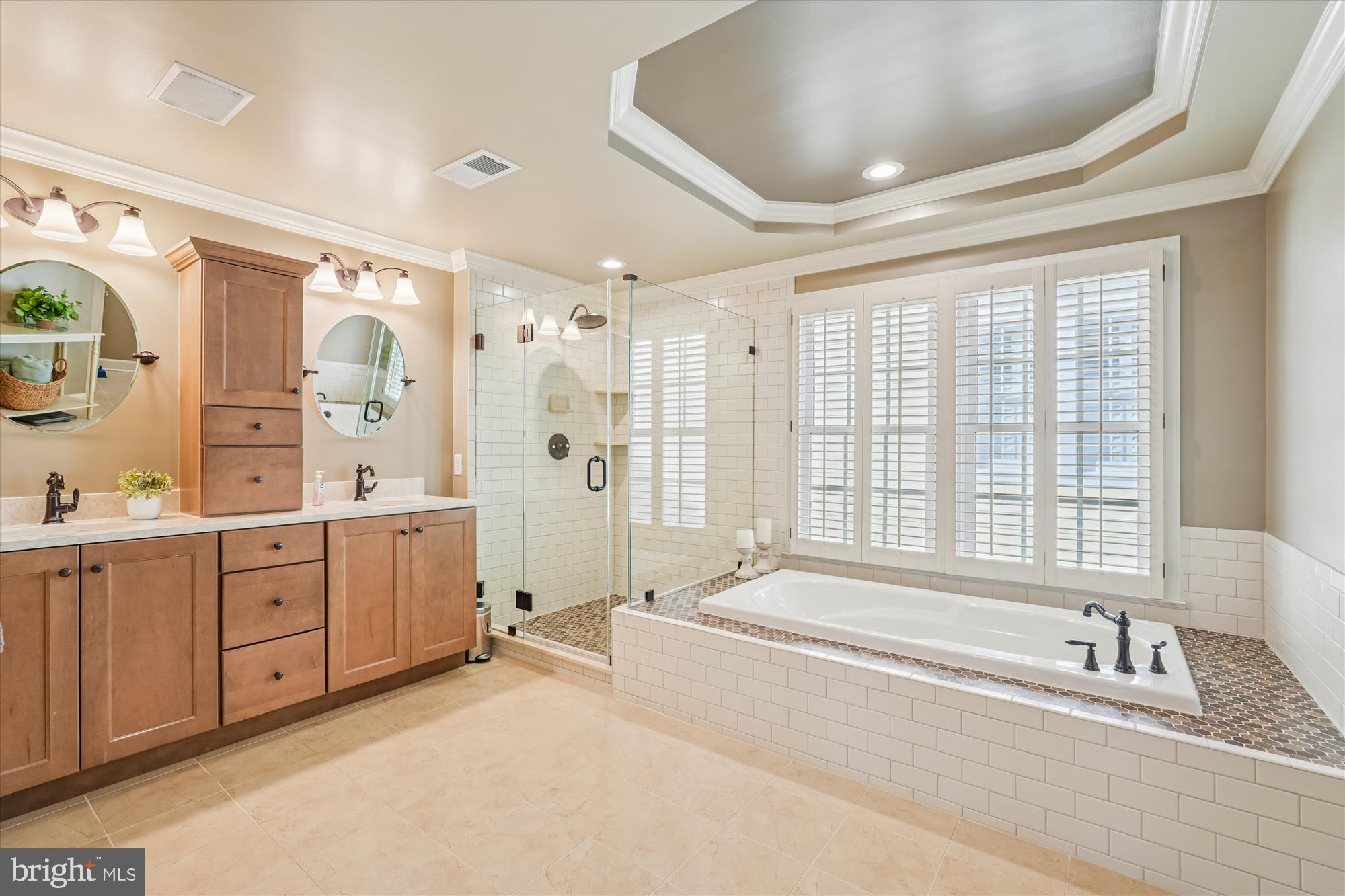 KENTLANDS - Residential