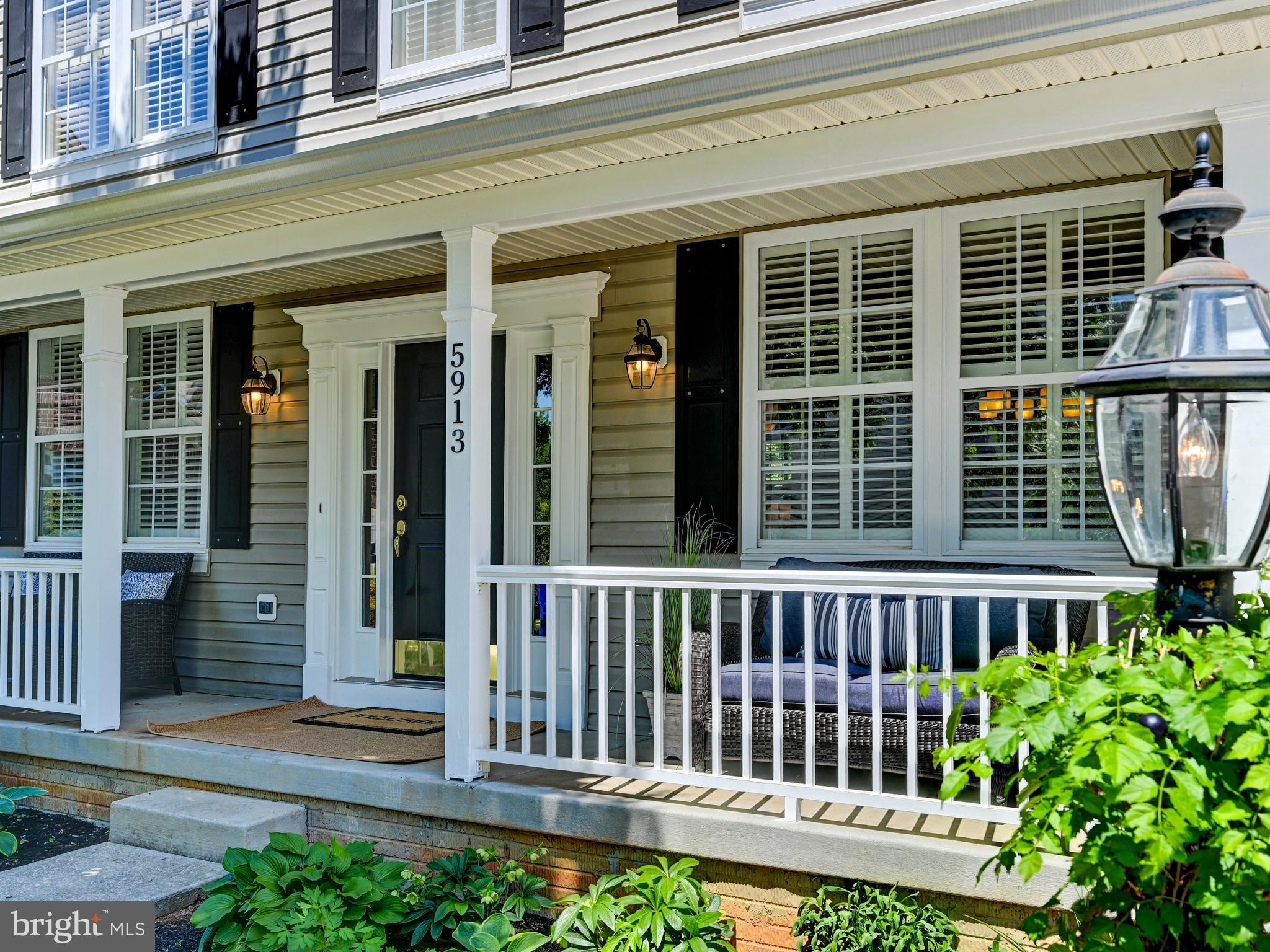 VILLAGE OF RIVER HILL - Residential