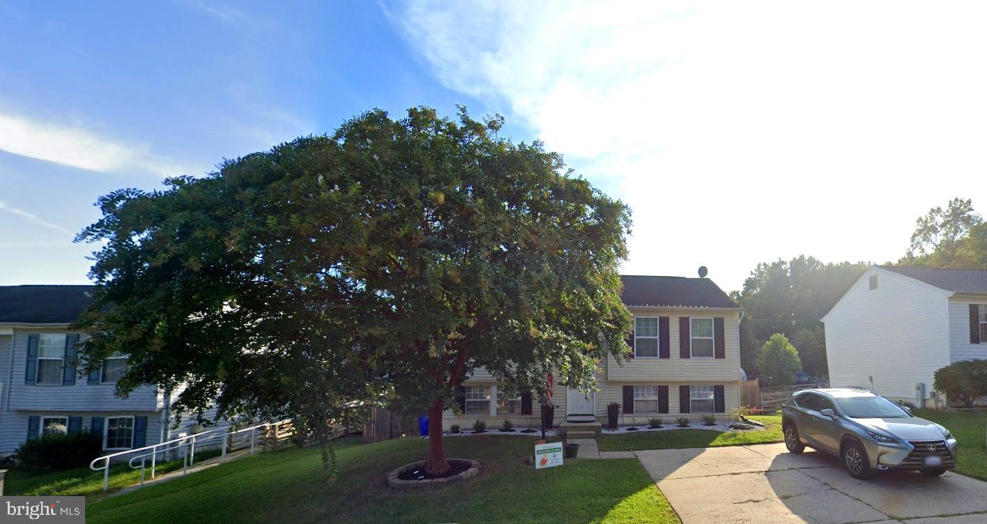 KINGS WOODS - Residential Lease