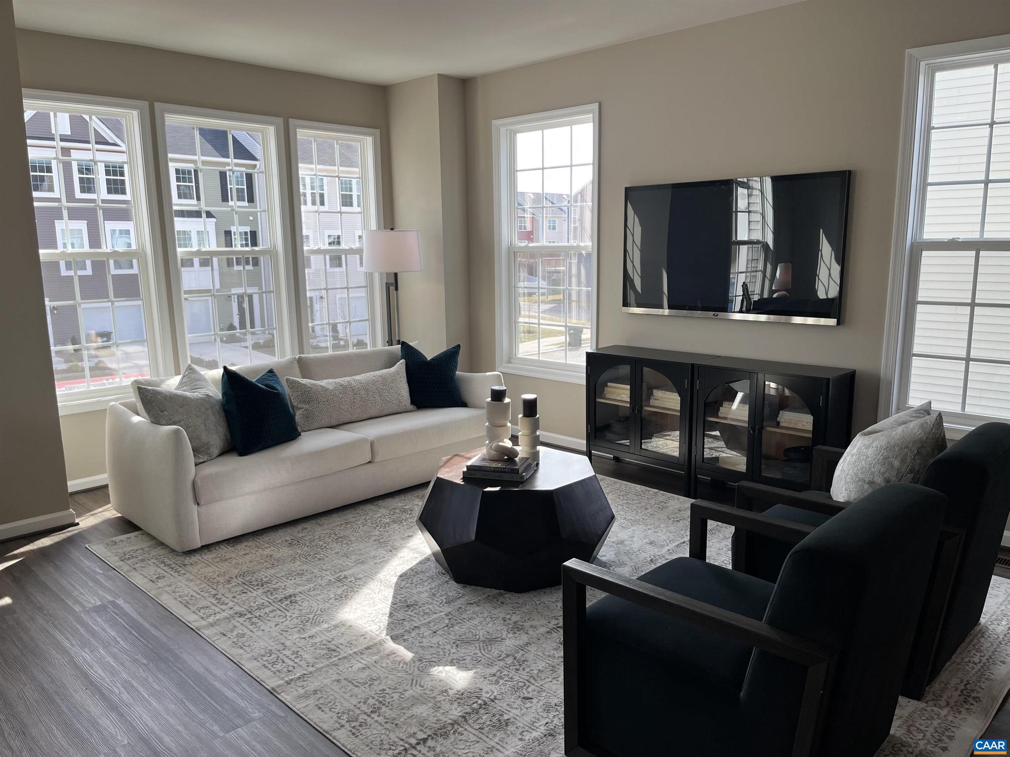 EVERSHIRE - Residential