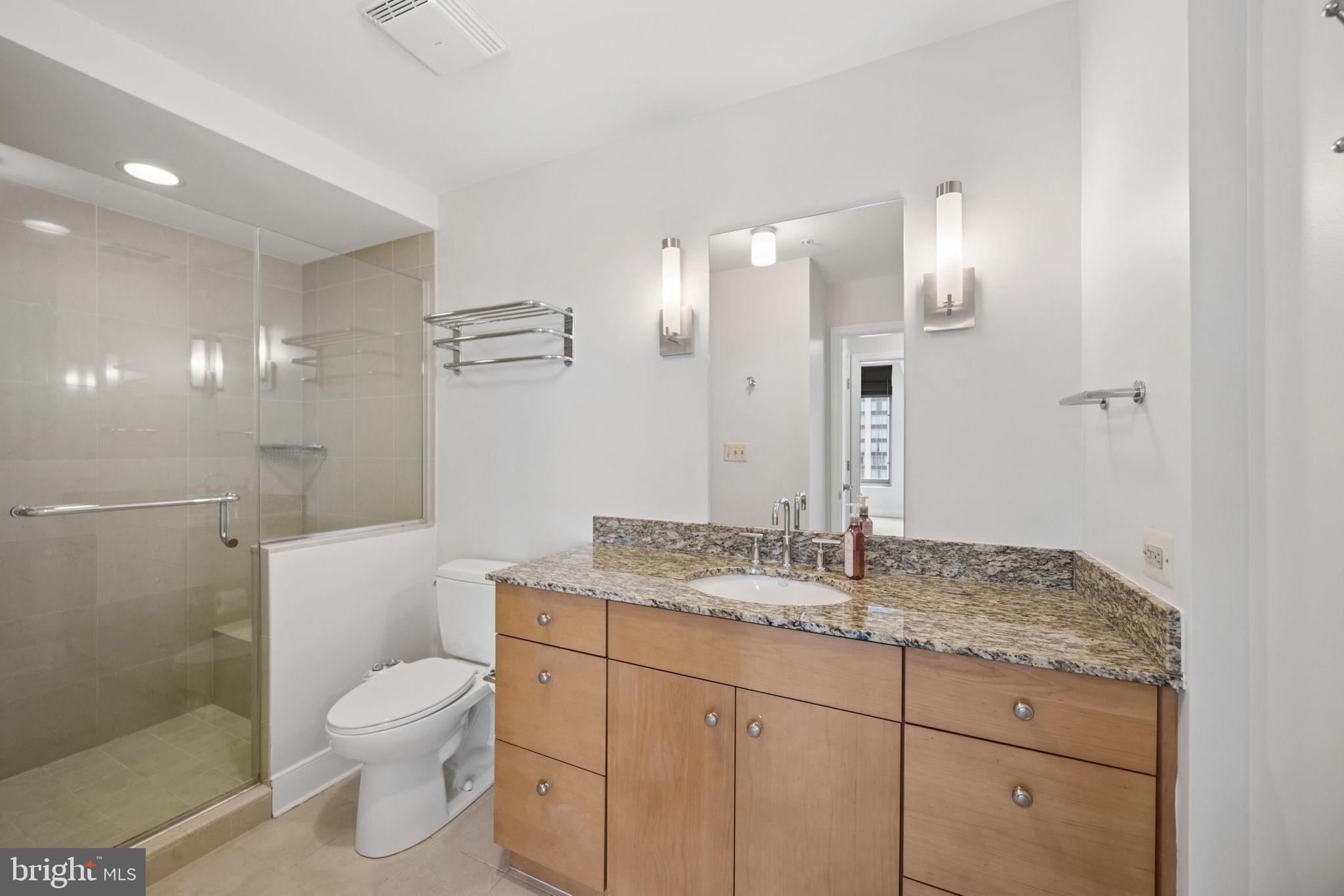 HARBOR EAST - Residential