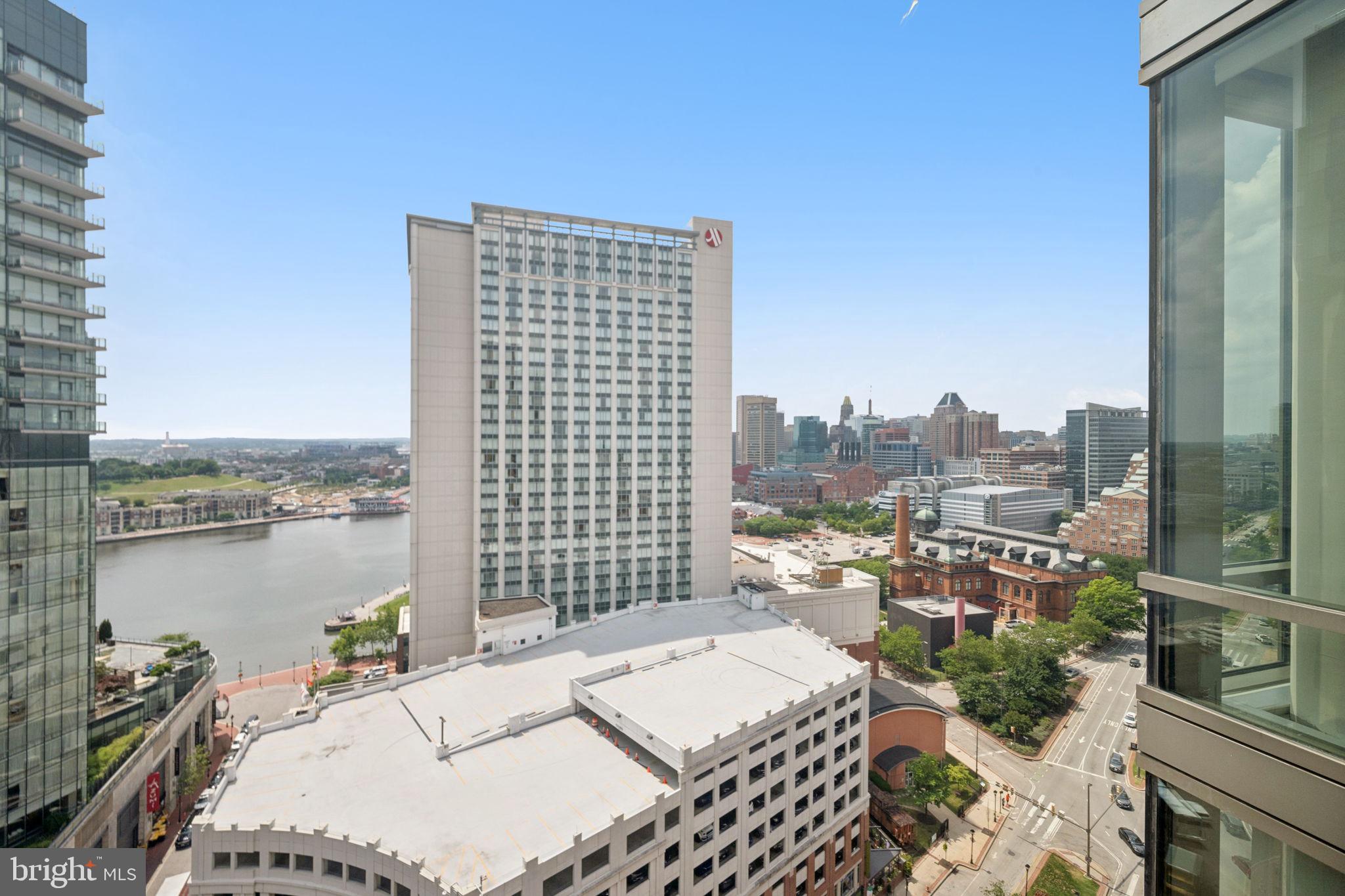 HARBOR EAST - Residential