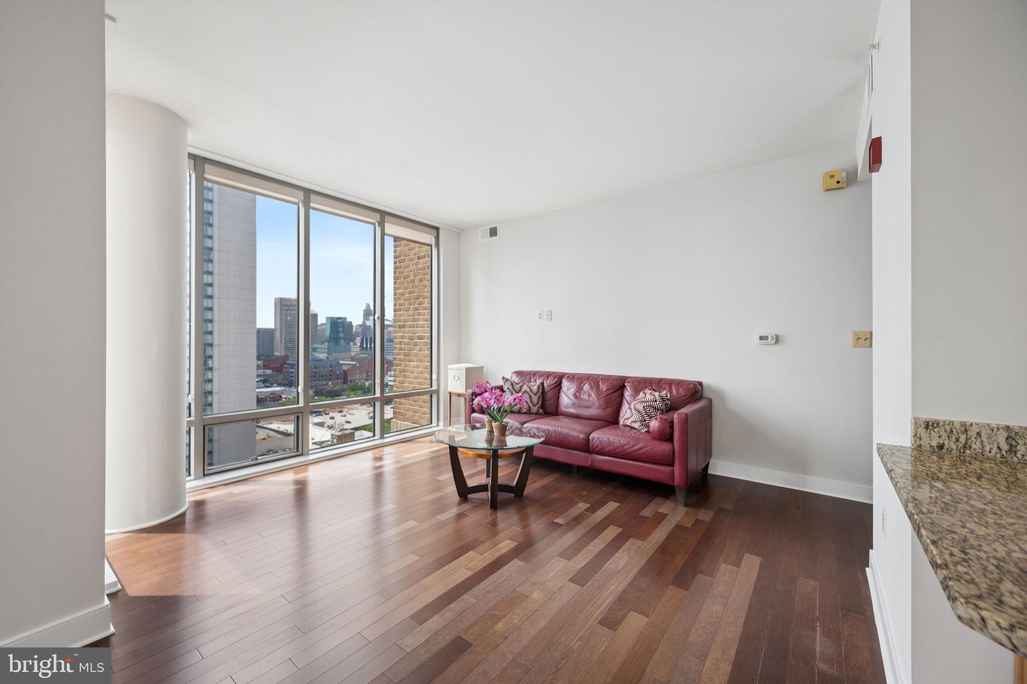 HARBOR EAST - Residential
