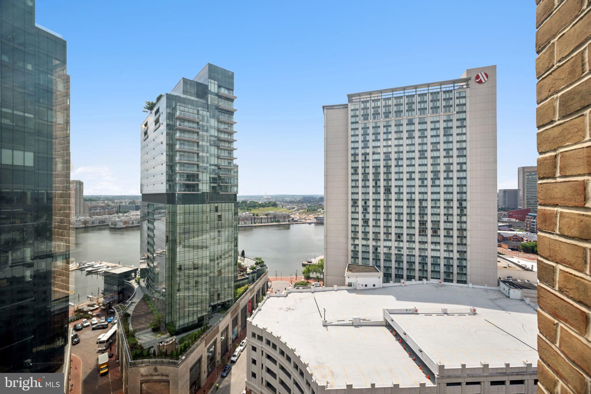 HARBOR EAST - Residential