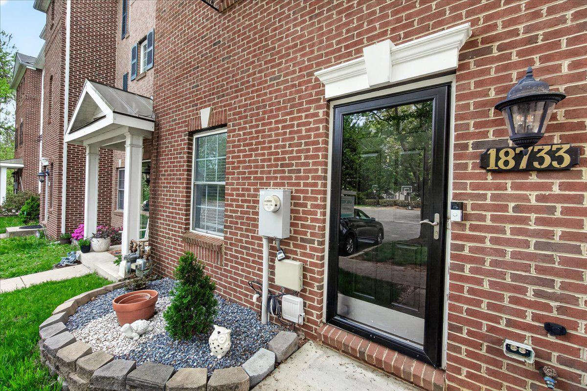 WHETSTONE RUN - Residential