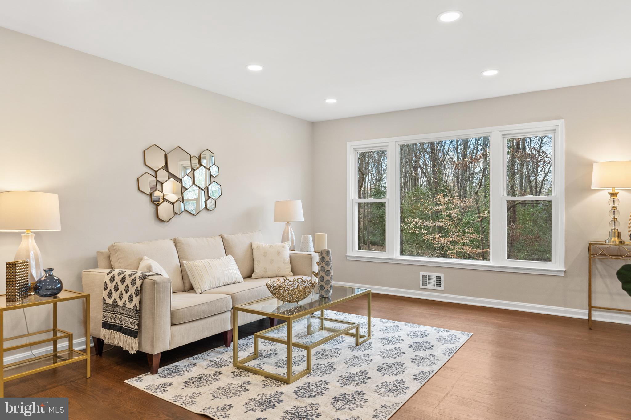 STRATFORD ON THE POTOMAC - Residential