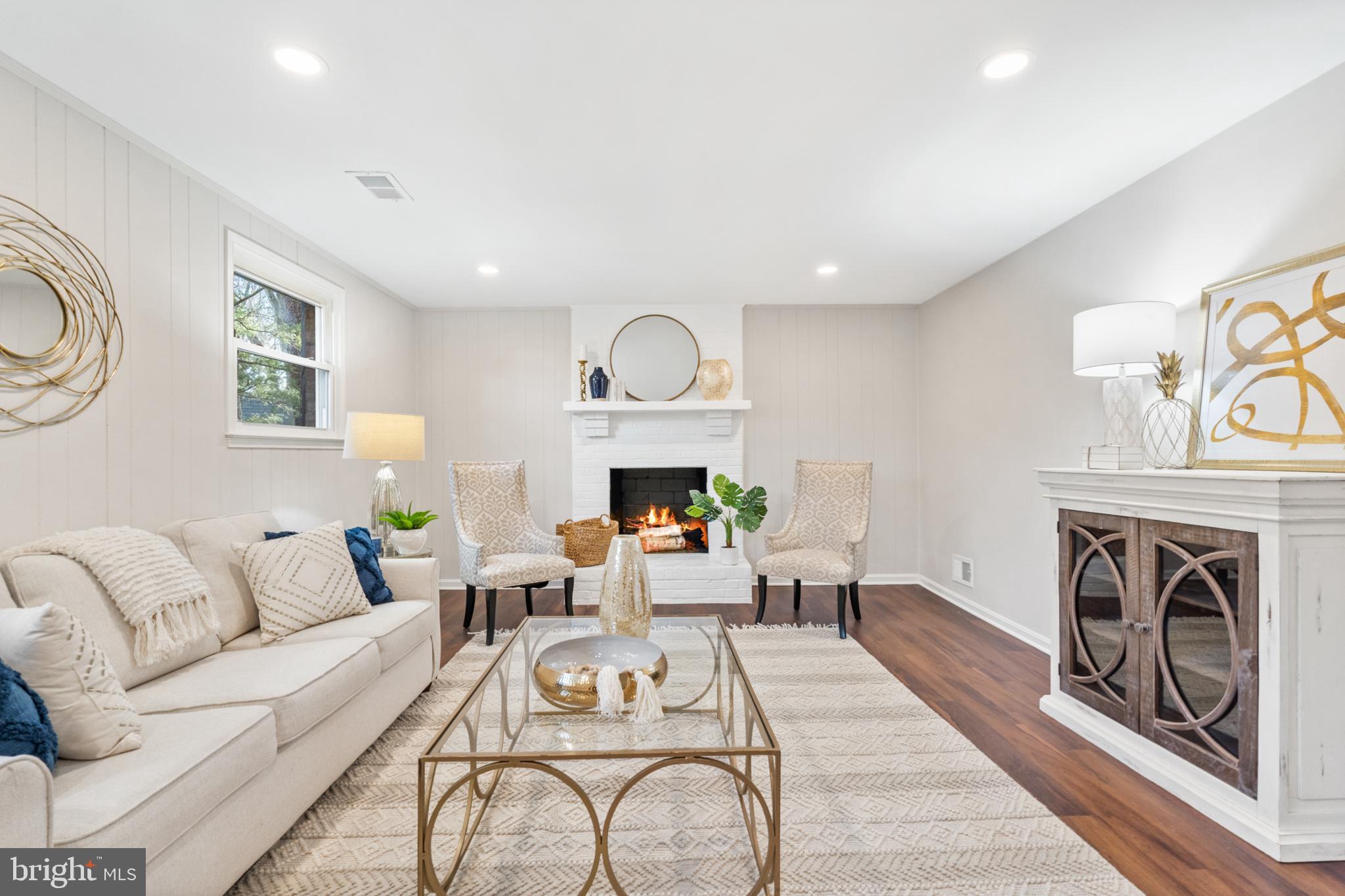 STRATFORD ON THE POTOMAC - Residential