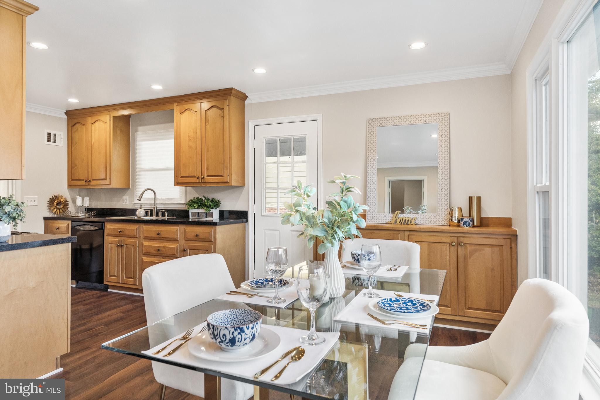 STRATFORD ON THE POTOMAC - Residential
