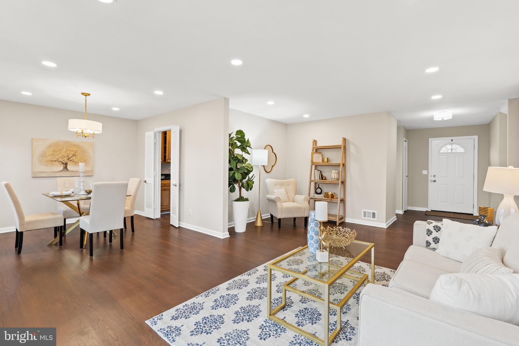 STRATFORD ON THE POTOMAC - Residential