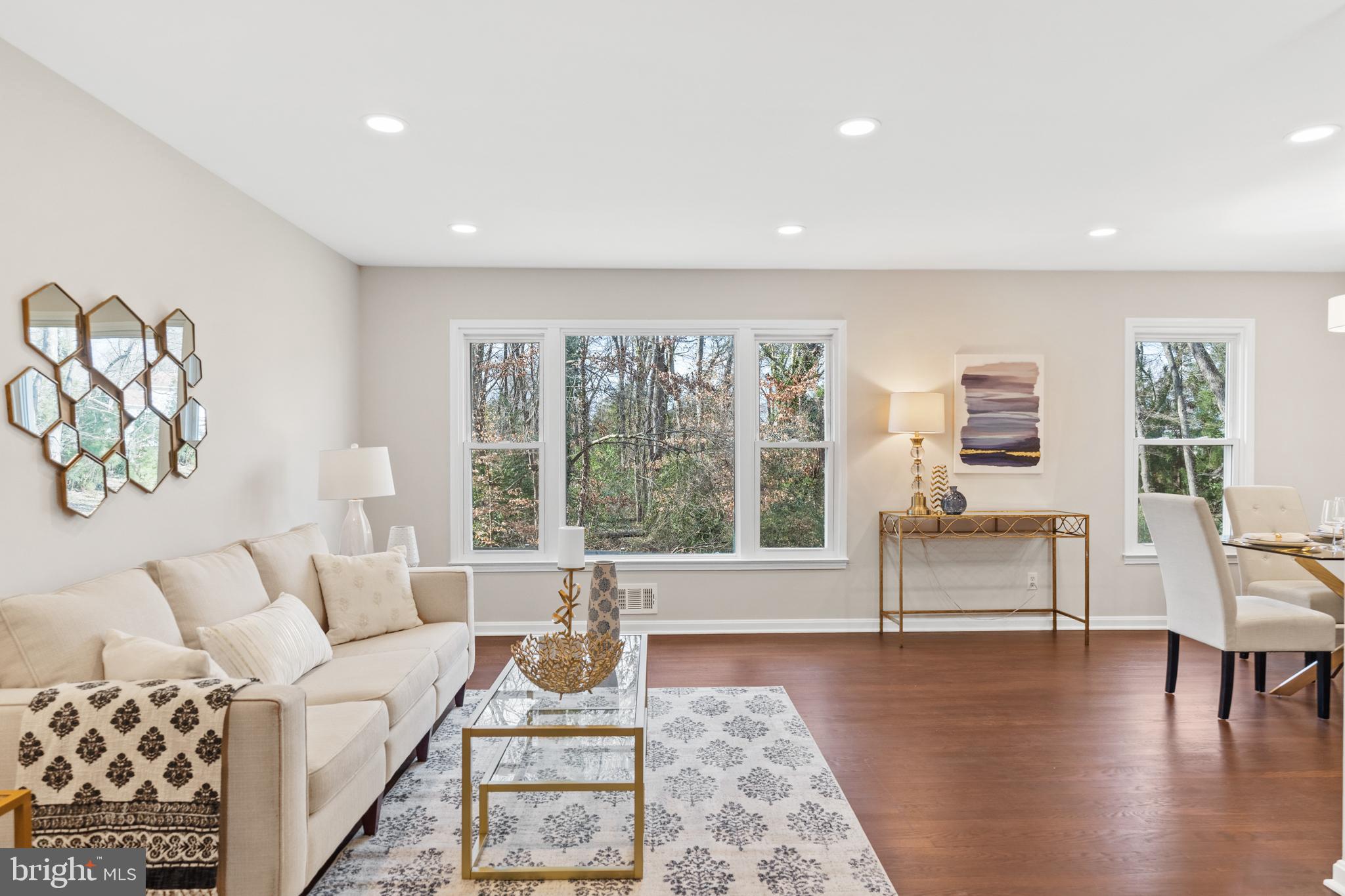 STRATFORD ON THE POTOMAC - Residential