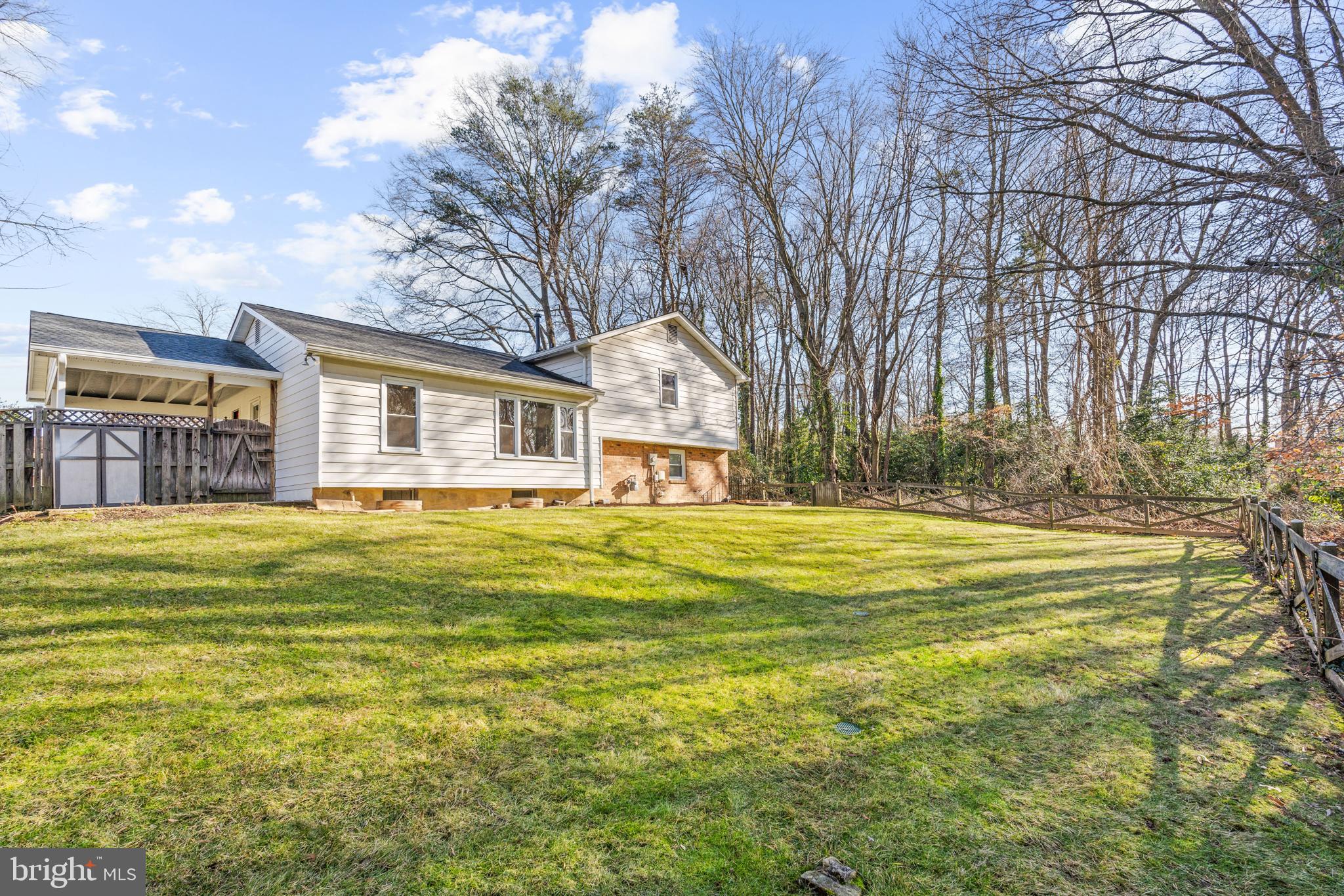 STRATFORD ON THE POTOMAC - Residential