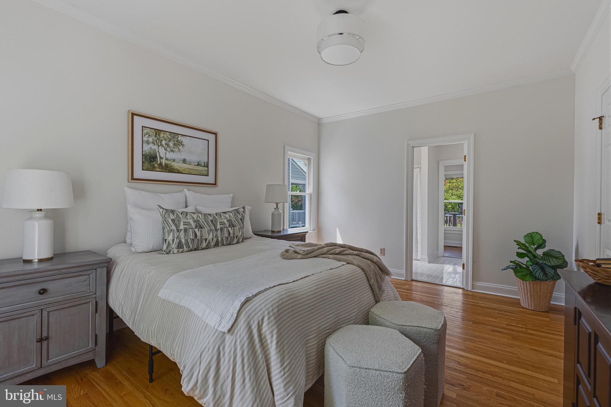 WARREN HILL - Residential