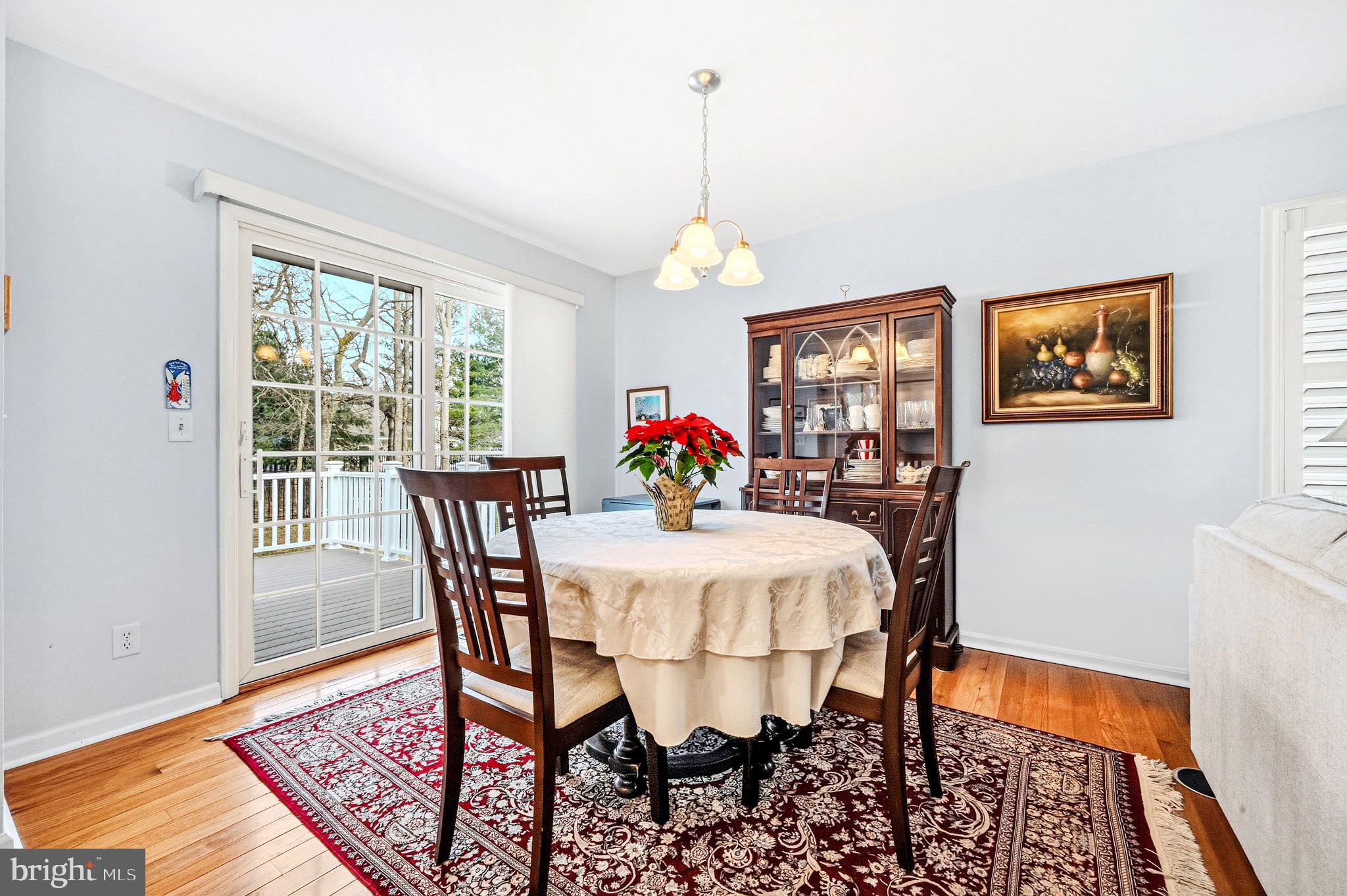 MAPLEWOOD - Residential