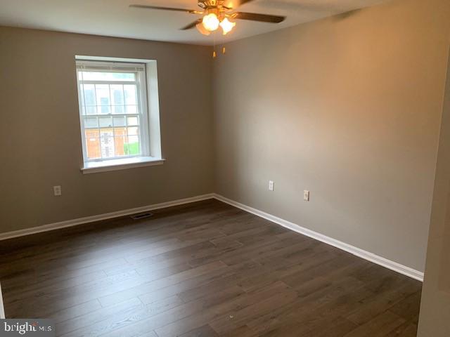 WHISKEY BOTTOM SQUARE - Residential Lease
