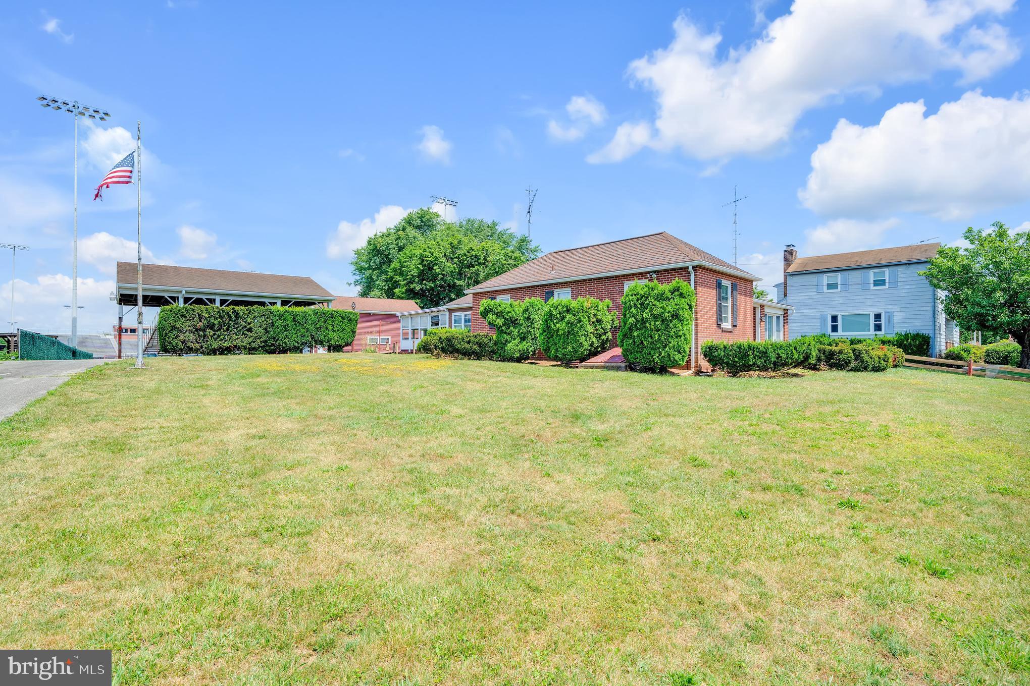NEW OXFORD BOROUGH - Residential