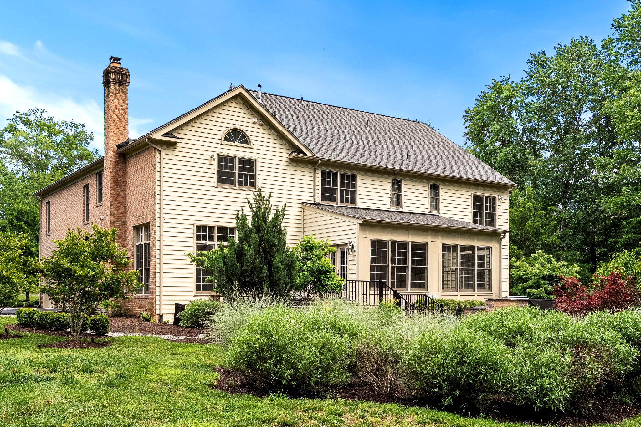 PIEDMONT RIDING CLUB - Residential