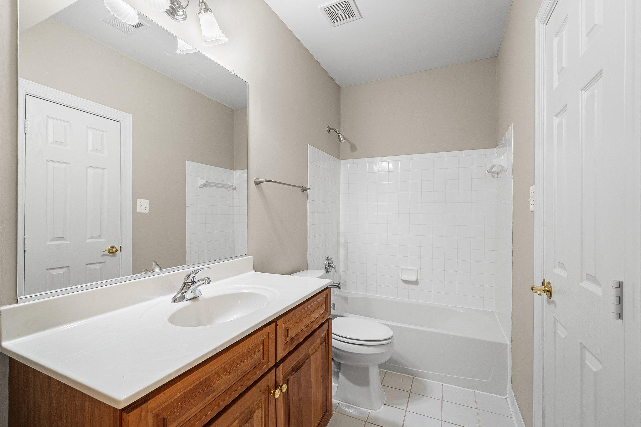 PIEDMONT RIDING CLUB - Residential