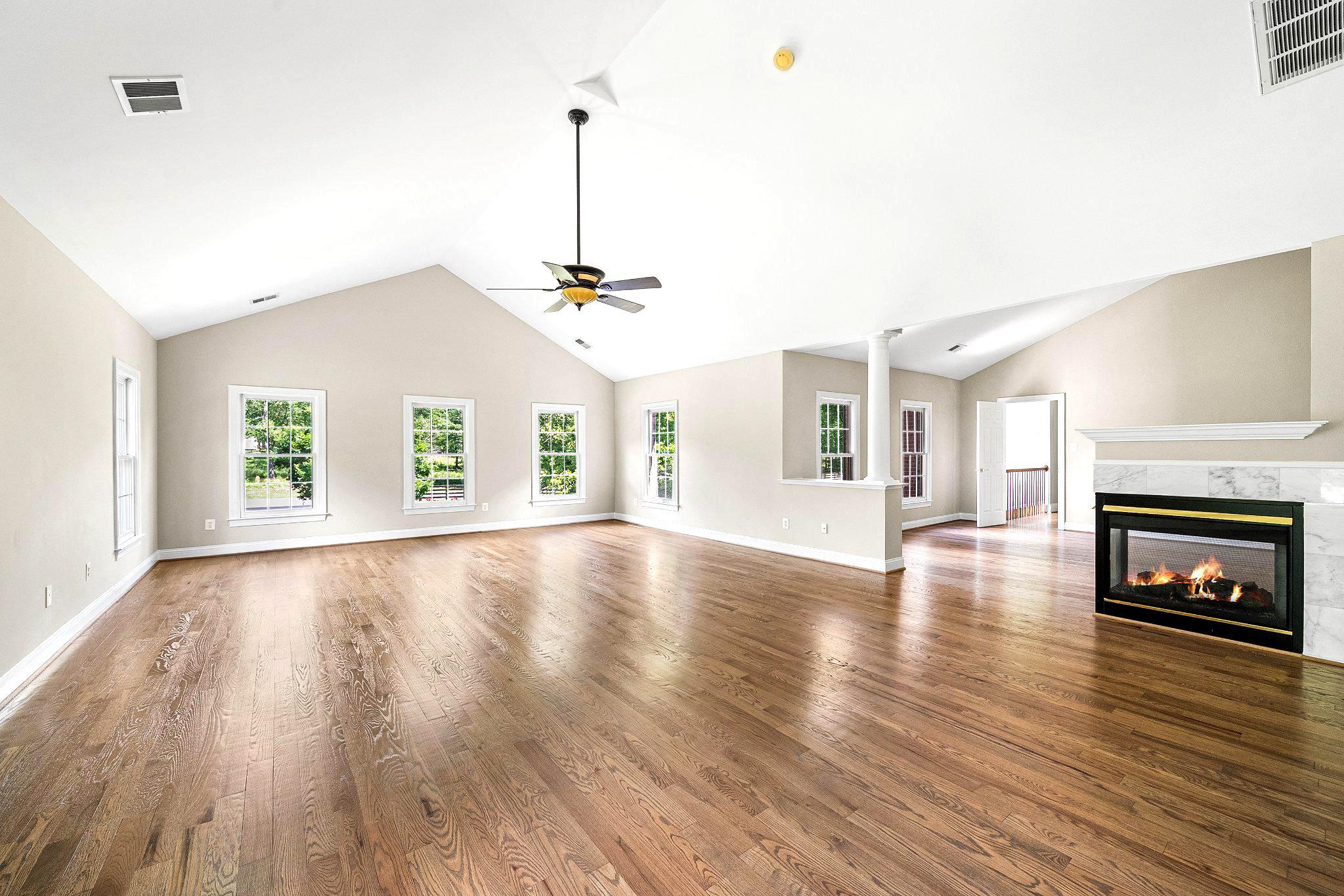 PIEDMONT RIDING CLUB - Residential