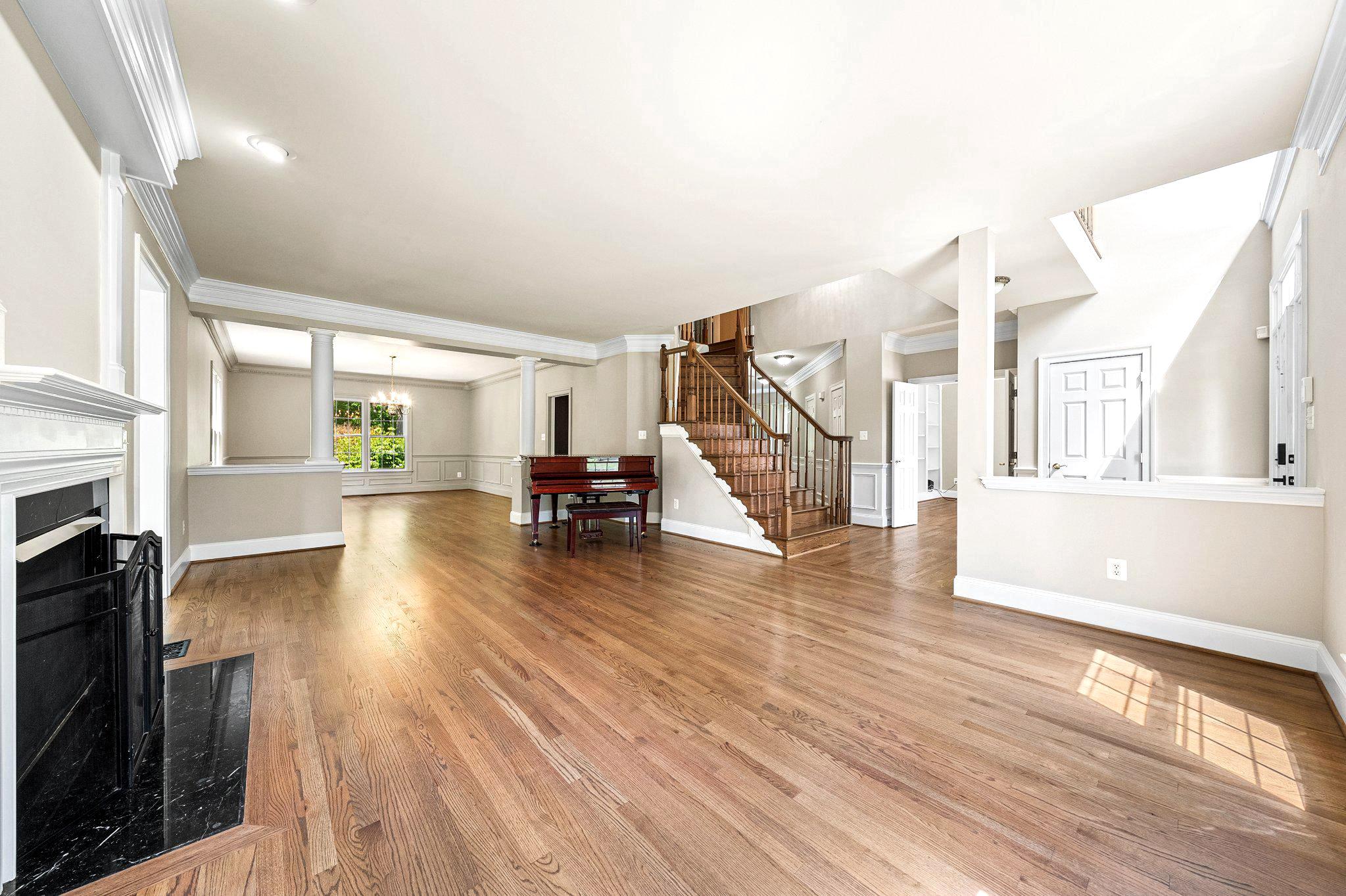 PIEDMONT RIDING CLUB - Residential
