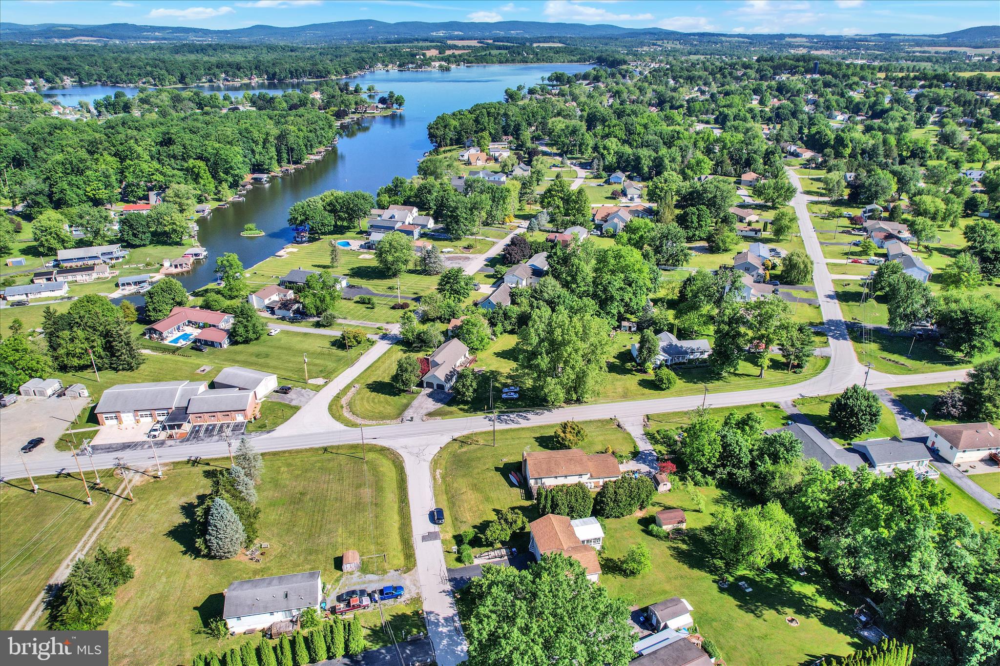 LAKE MEADE - Residential