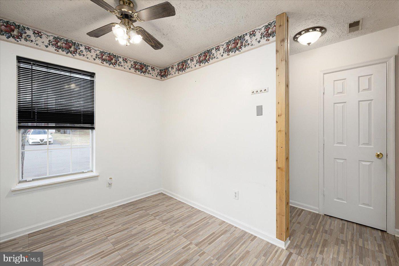 PORTERFIELD HEIGHTS - Residential