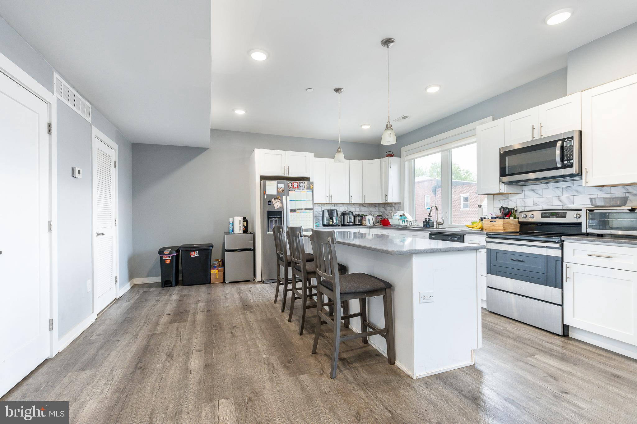 FRANCISVILLE - Commercial Sale