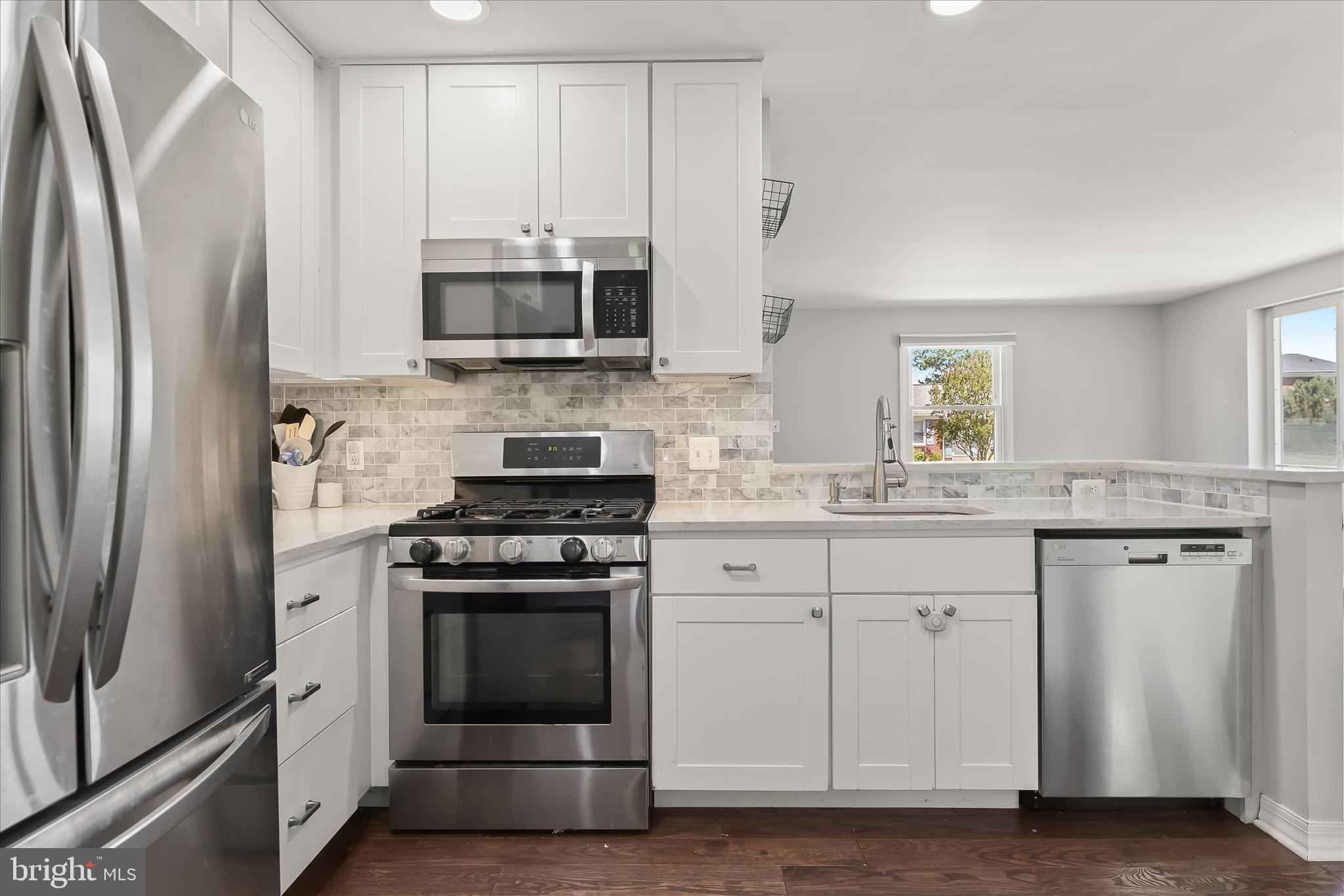 PERRING PARK - Residential